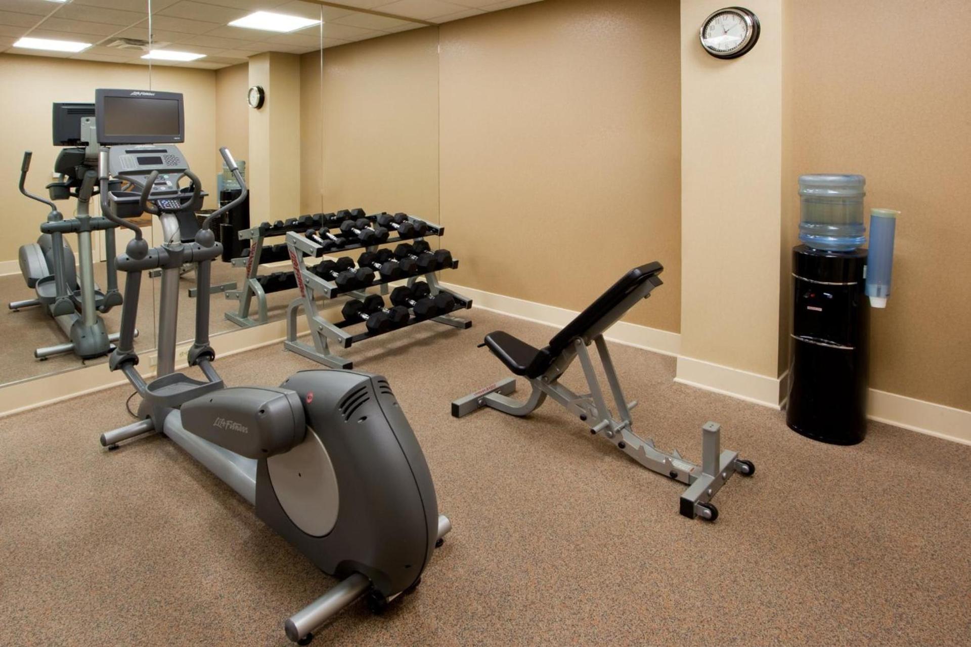 Holiday Inn Express Washington DC SW - Springfield by IHG photo 41