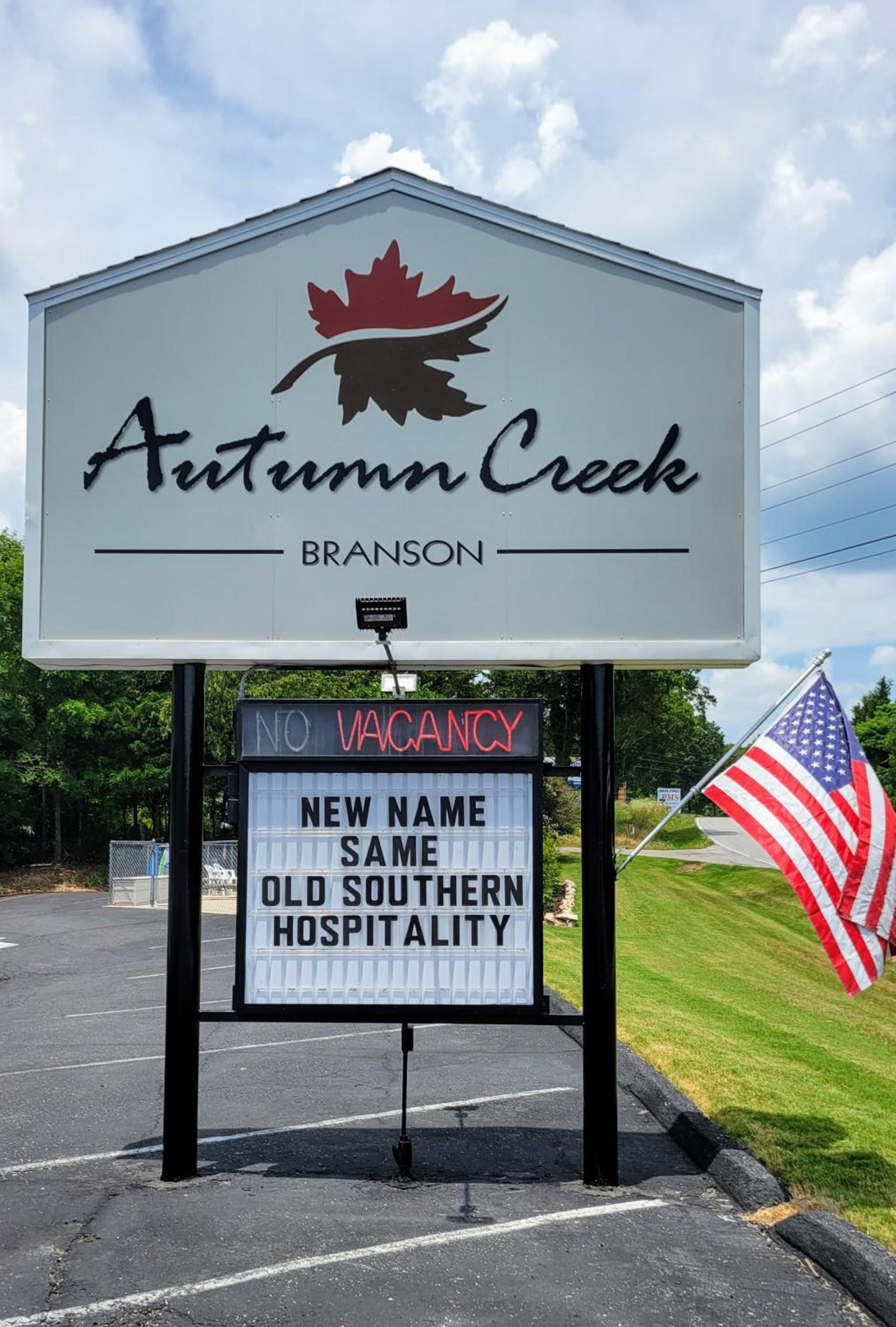 Autumn Creek Branson photo 23
