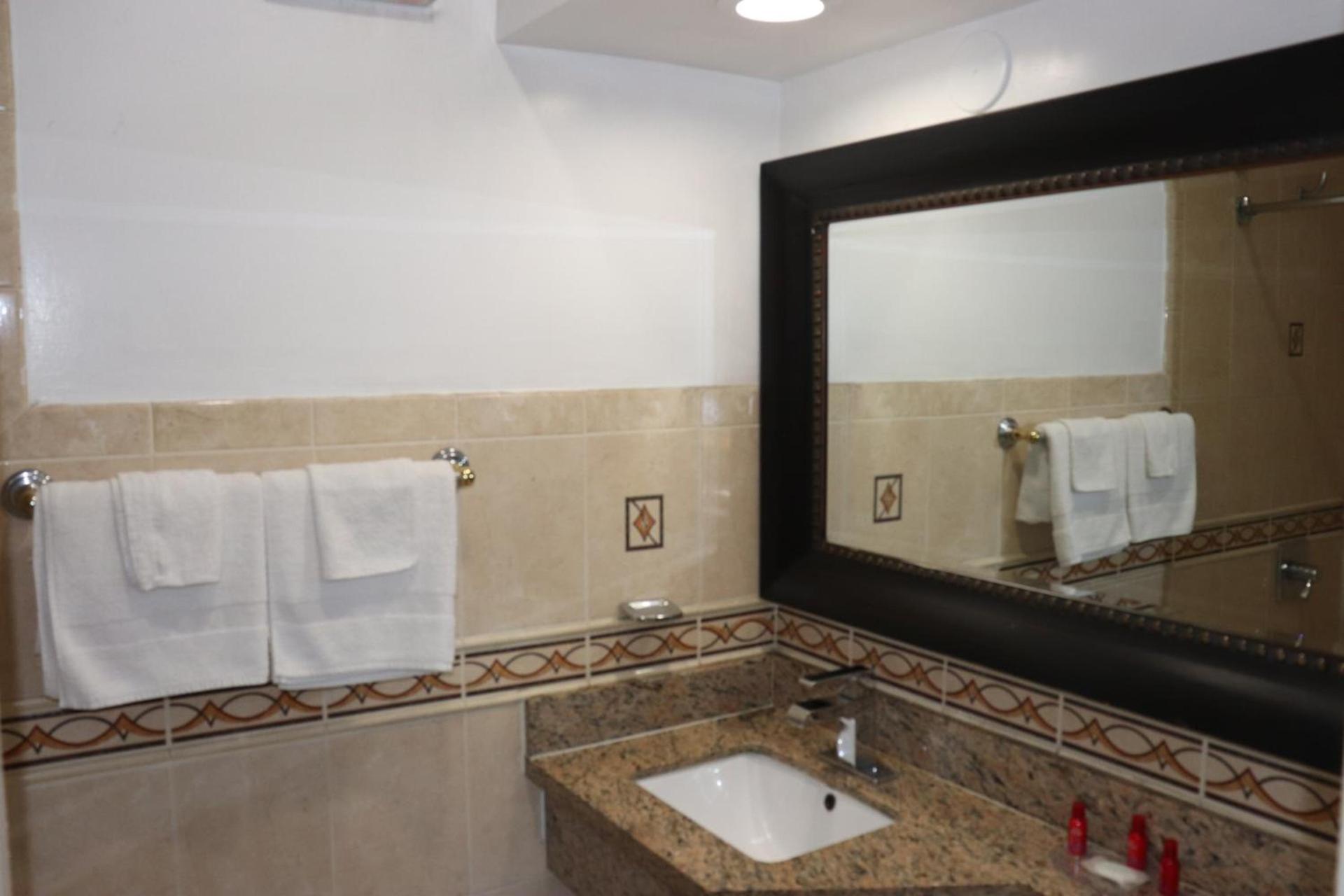 El Dorado Motel photo 10