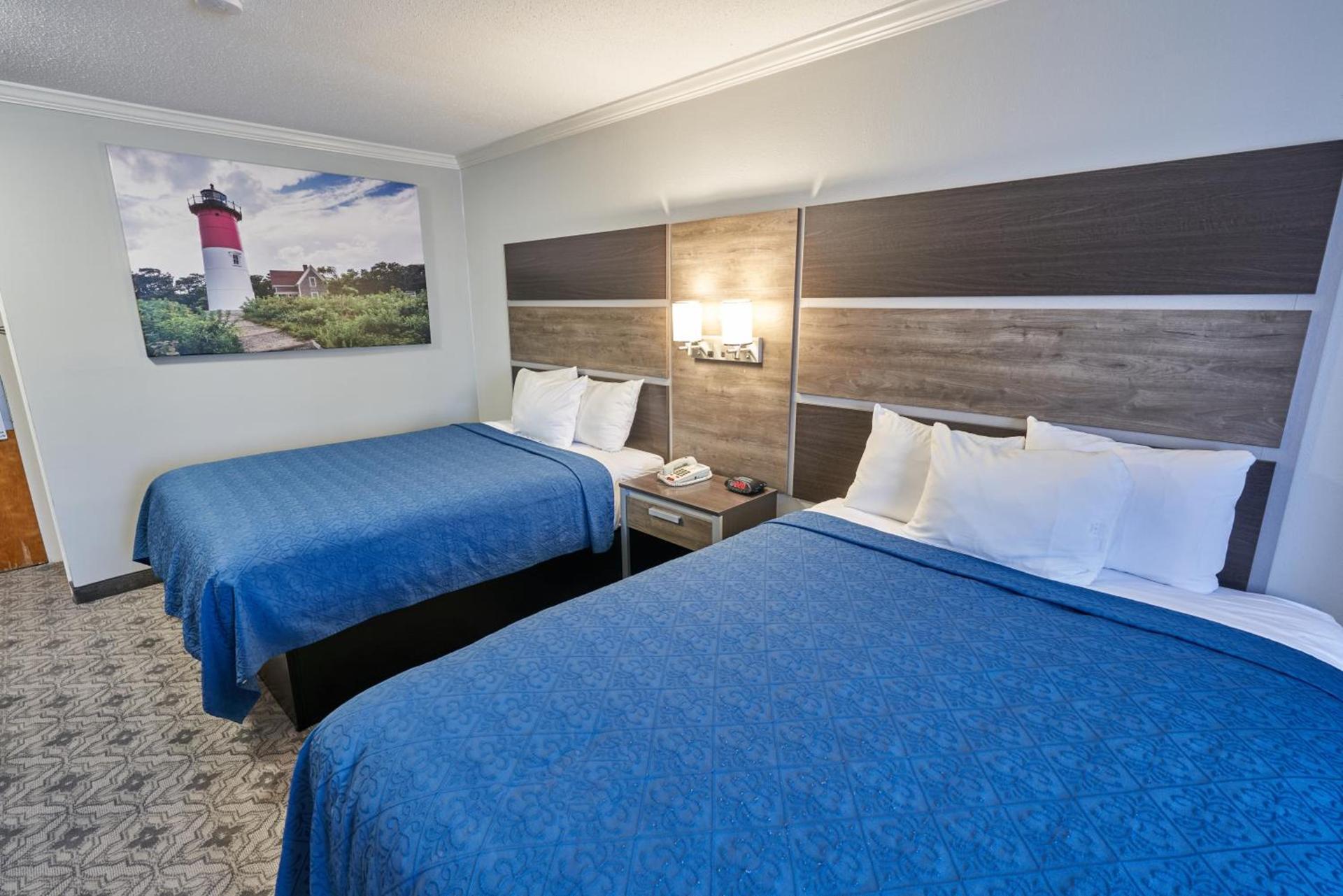 Ambassador Inn and Suites photo 61