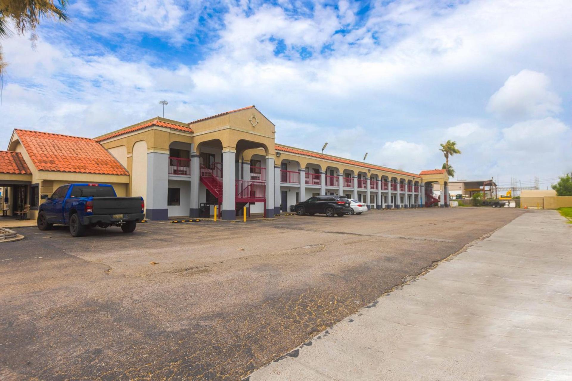 Coastal Inn Corpus Christi photo 11