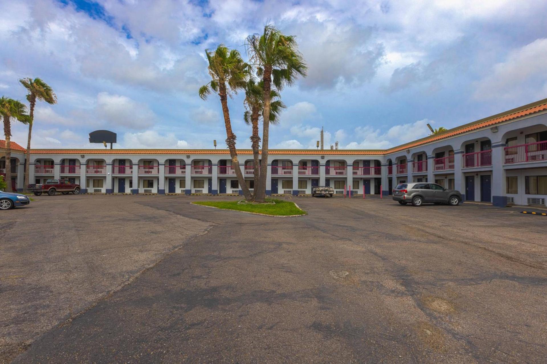 Coastal Inn Corpus Christi photo 9