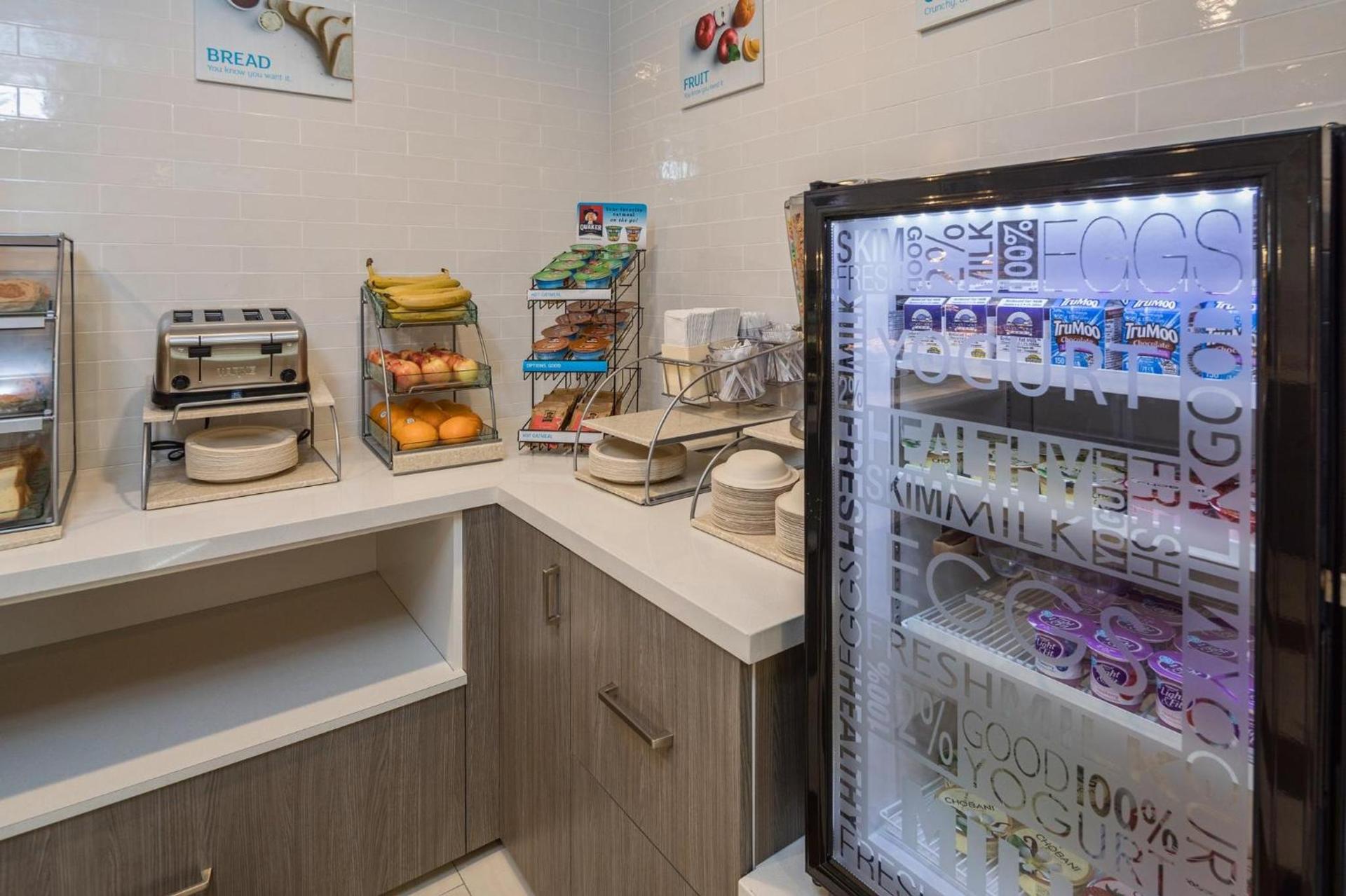 Holiday Inn Express - Sunnyvale - Silicon Valley by IHG photo 20