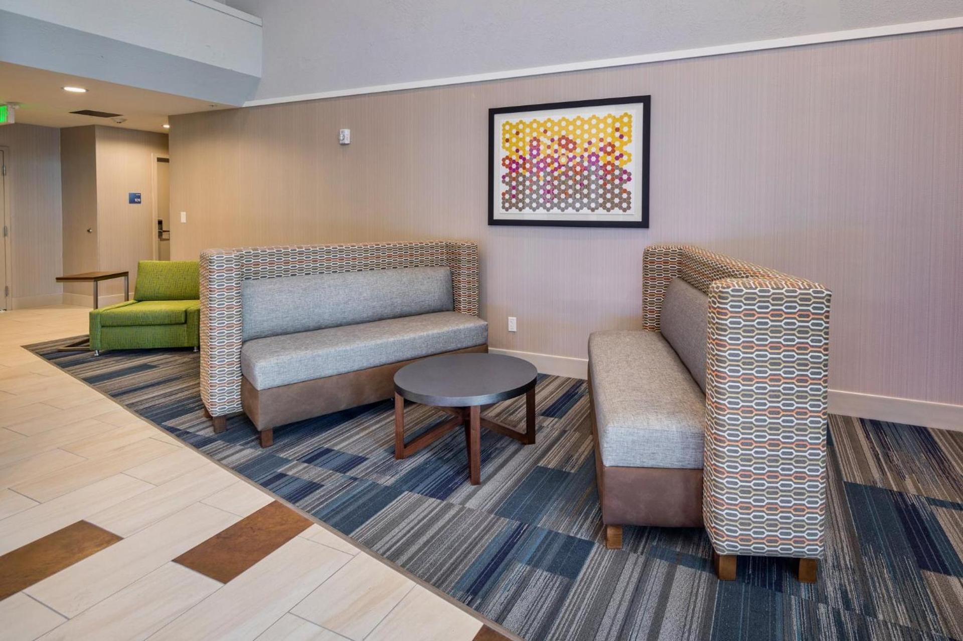 Holiday Inn Express - Sunnyvale - Silicon Valley by IHG photo 30