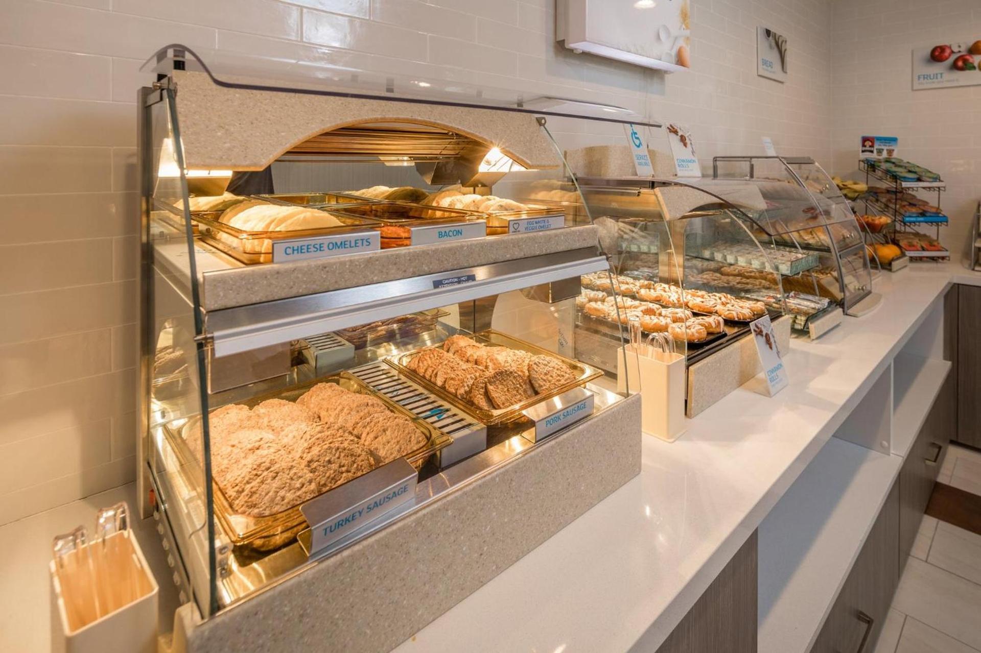 Holiday Inn Express - Sunnyvale - Silicon Valley by IHG photo 52