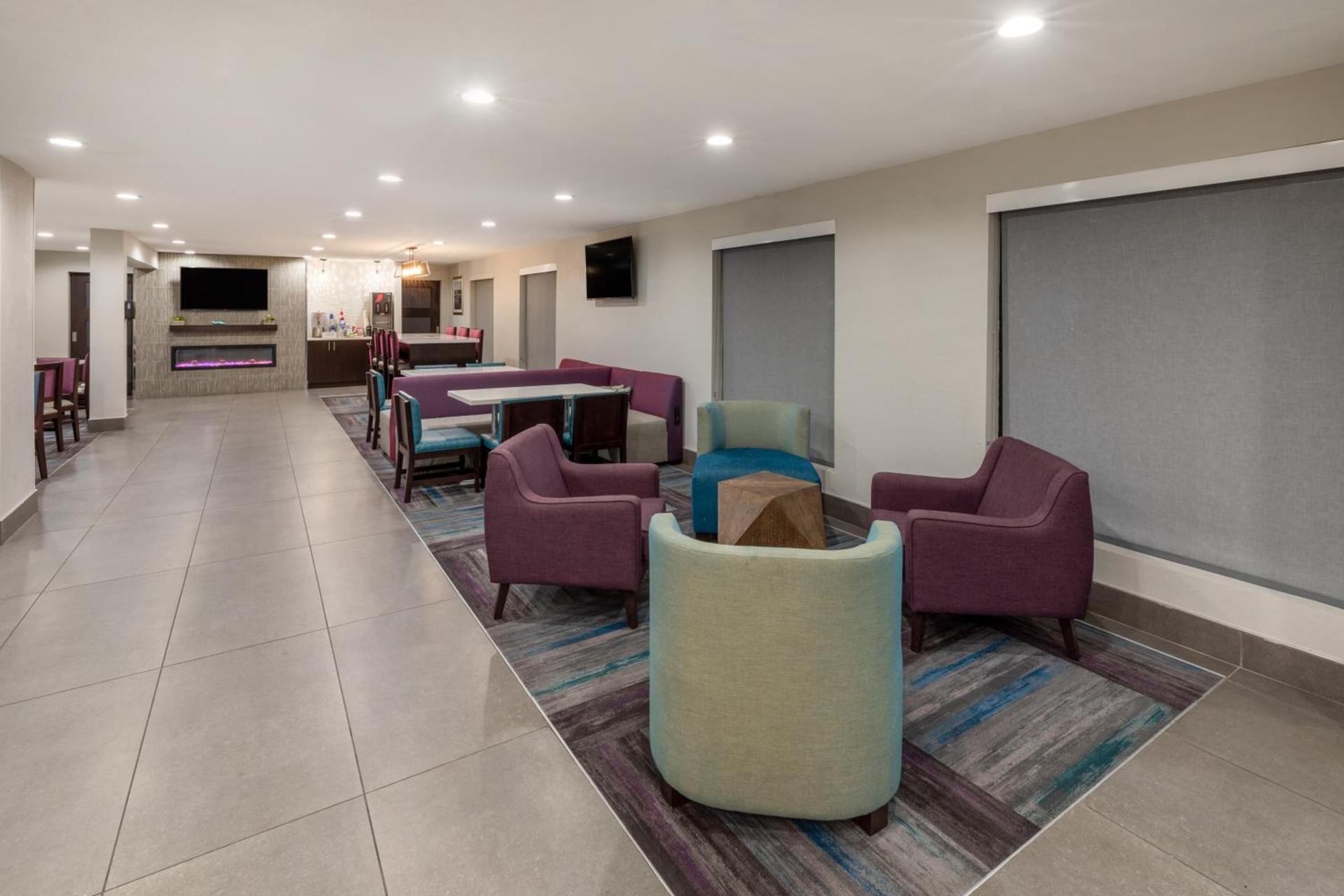 La Quinta by Wyndham Houston NW Brookhollow photo 36