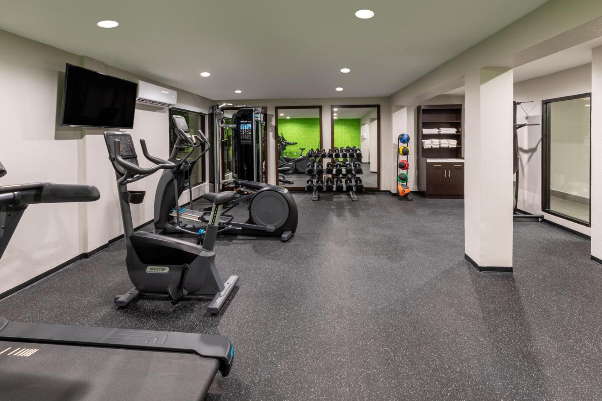 La Quinta by Wyndham Houston NW Brookhollow photo 40