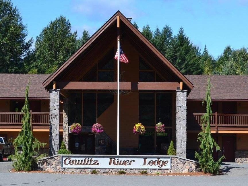 Cowlitz River Lodge — hotel in Packwood