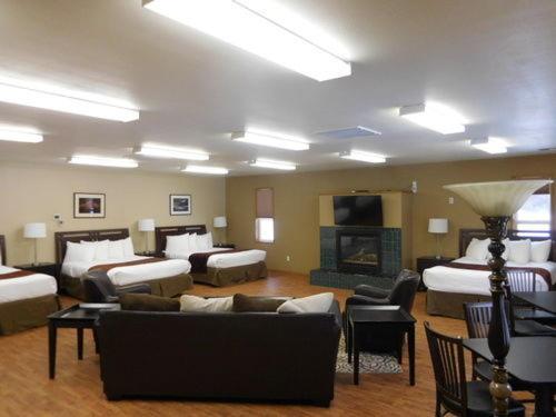 Cowlitz River Lodge photo 13