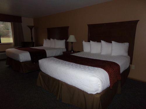 Cowlitz River Lodge photo 20