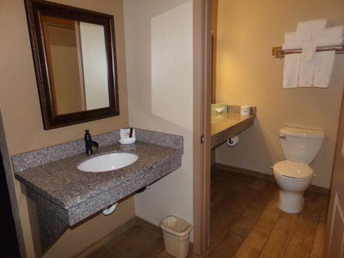 Cowlitz River Lodge photo 18
