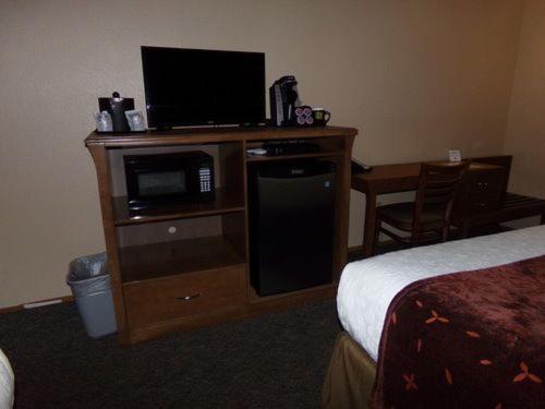Cowlitz River Lodge photo 21
