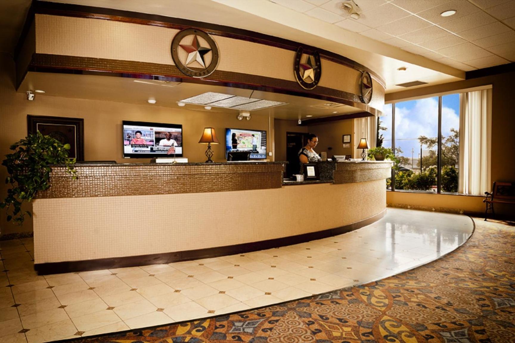 Grand Texan Hotel and Convention Center photo 6
