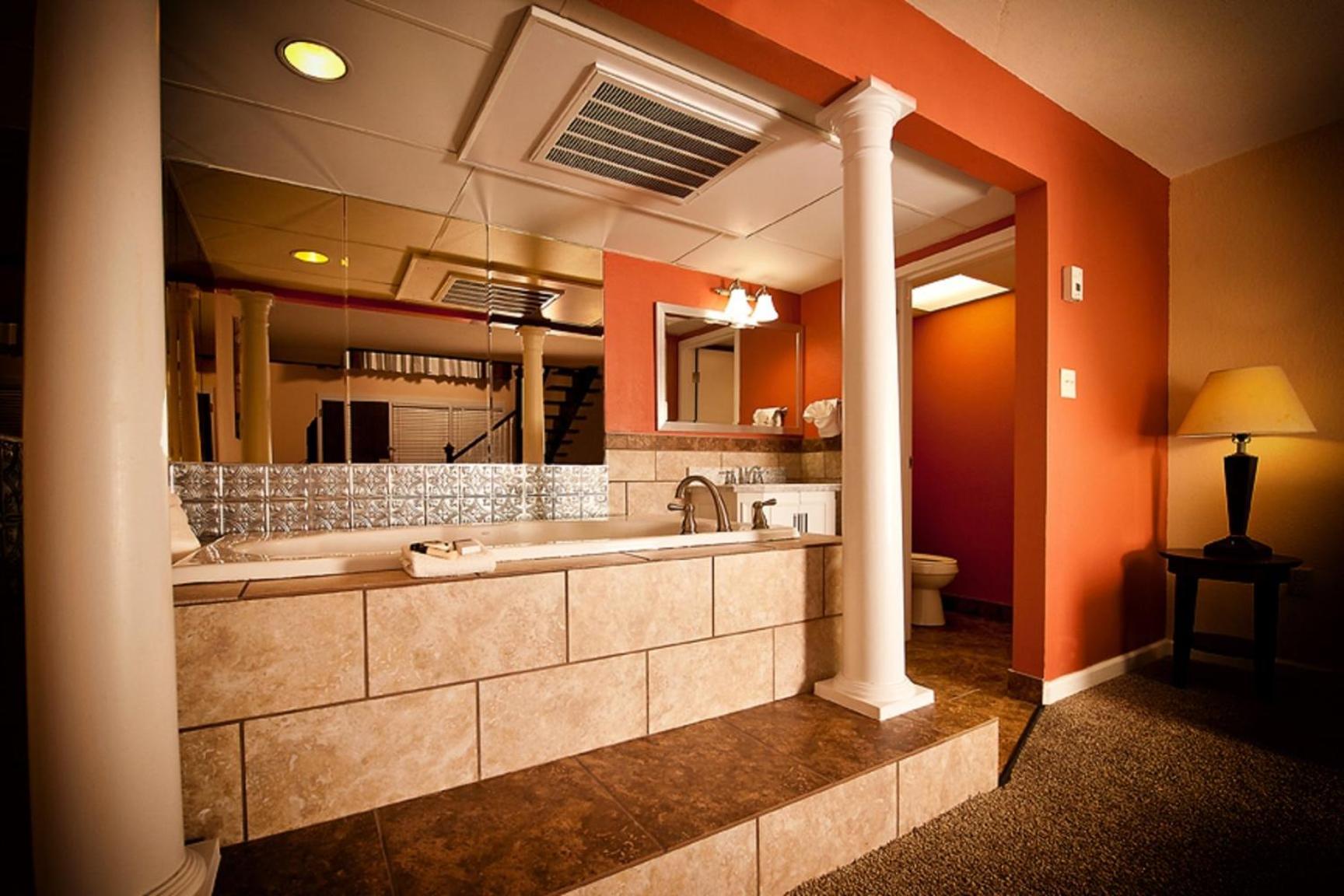 Grand Texan Hotel and Convention Center photo 13
