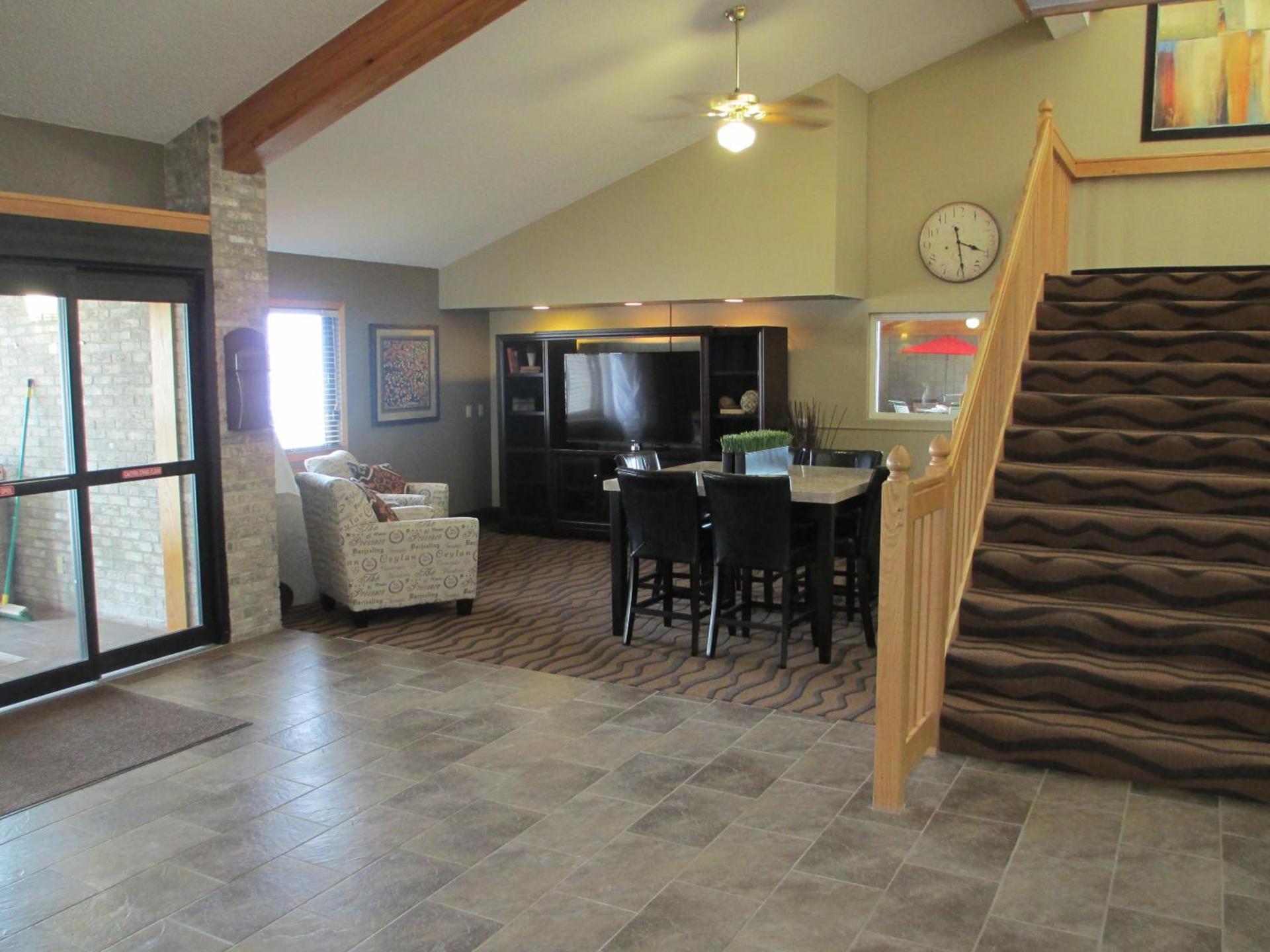 AmericInn by Wyndham Algona photo 16
