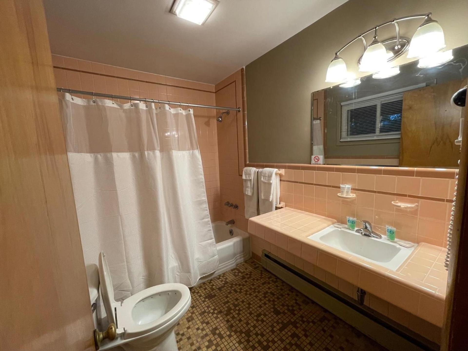 New Hope Lodge photo 22