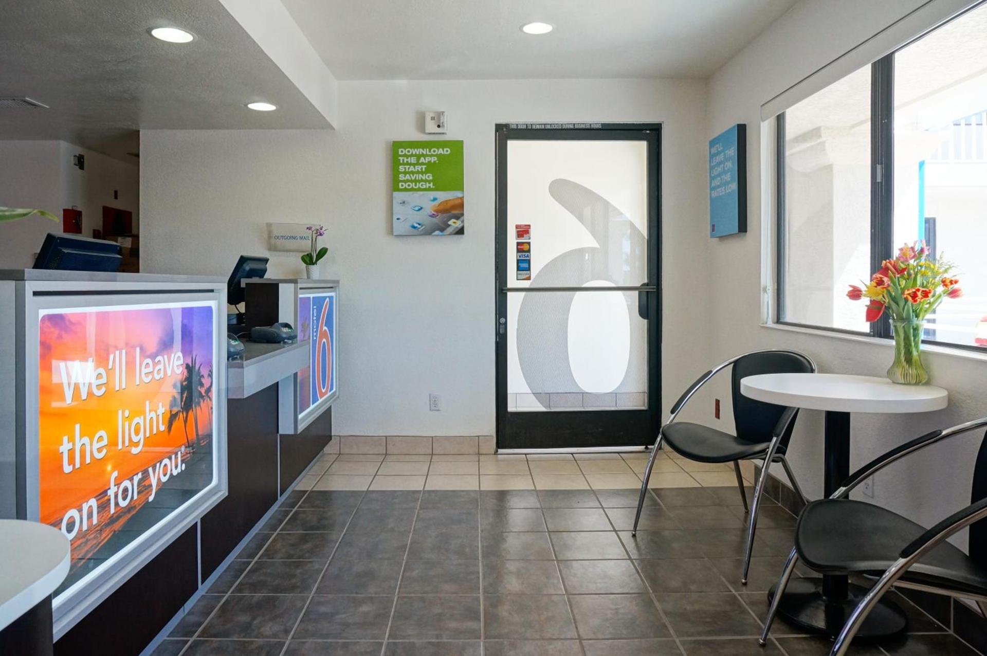 Motel 6-Carlsbad, CA Beach photo 20