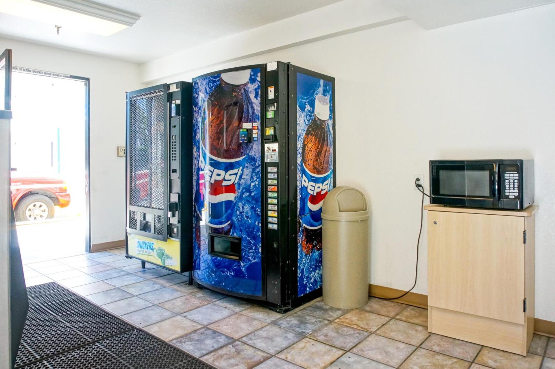 Motel 6-Carlsbad, CA Beach photo 23