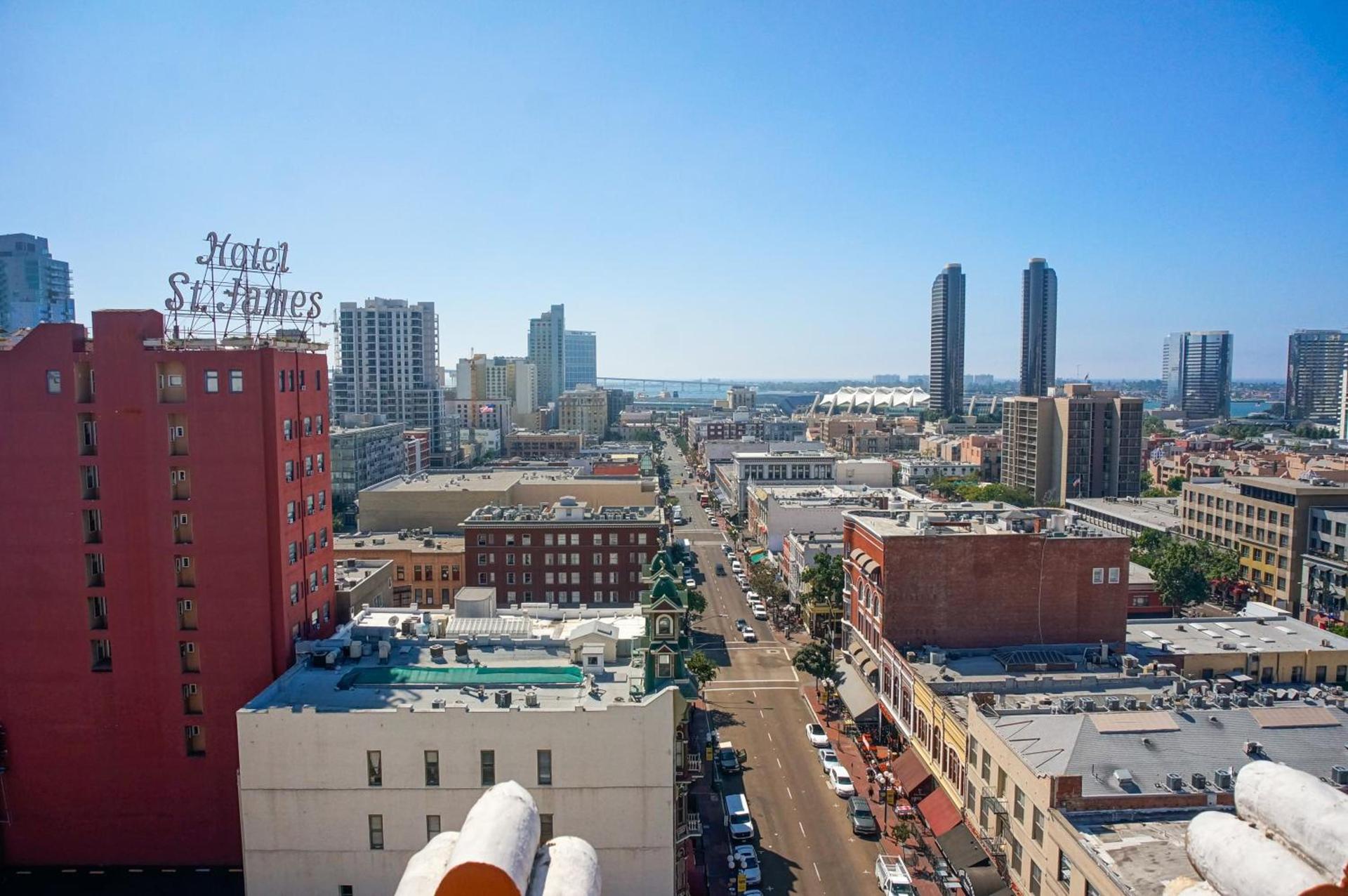Gaslamp Plaza Suites photo 63