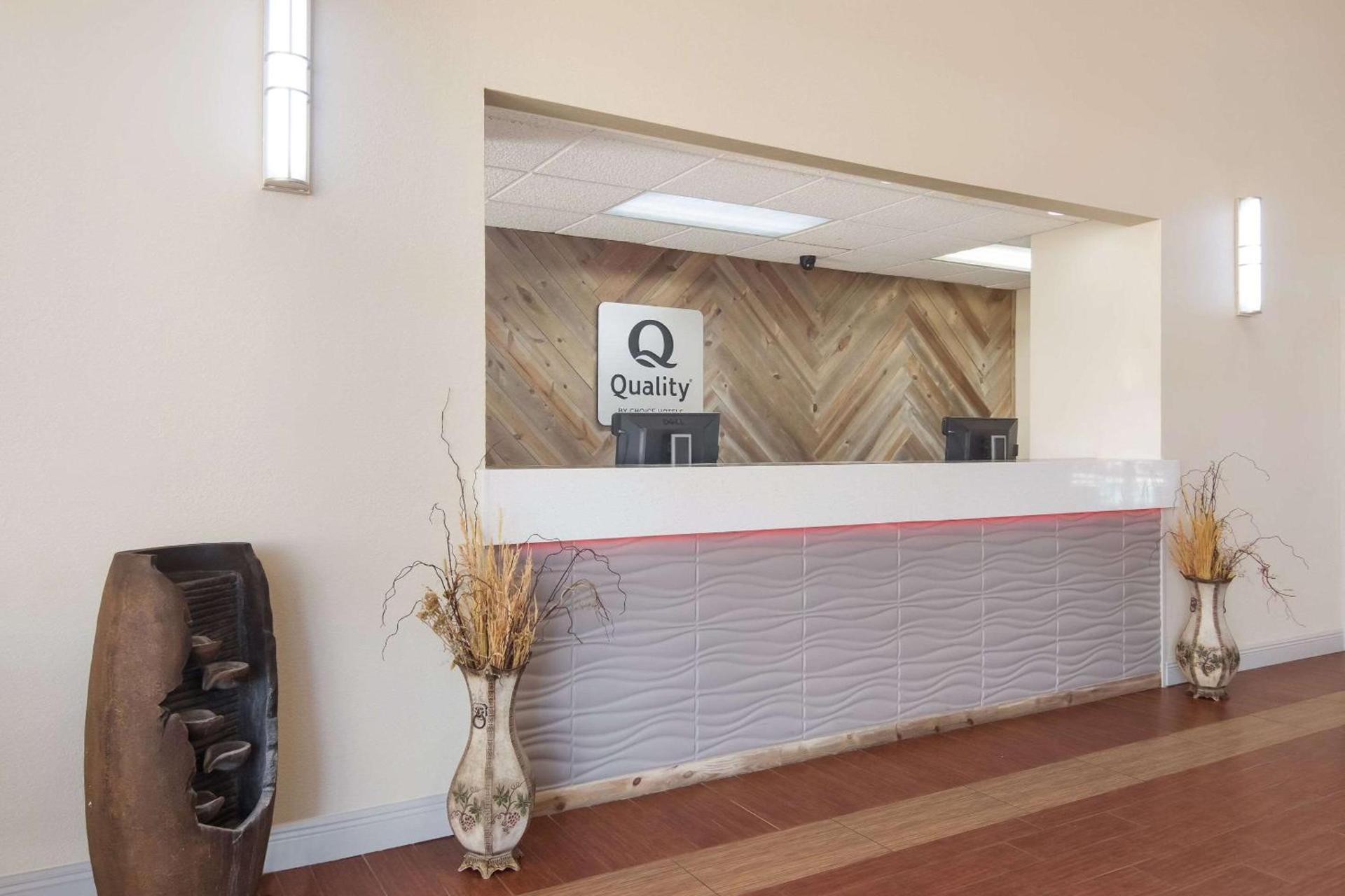 Quality Inn Magnolia photo 4