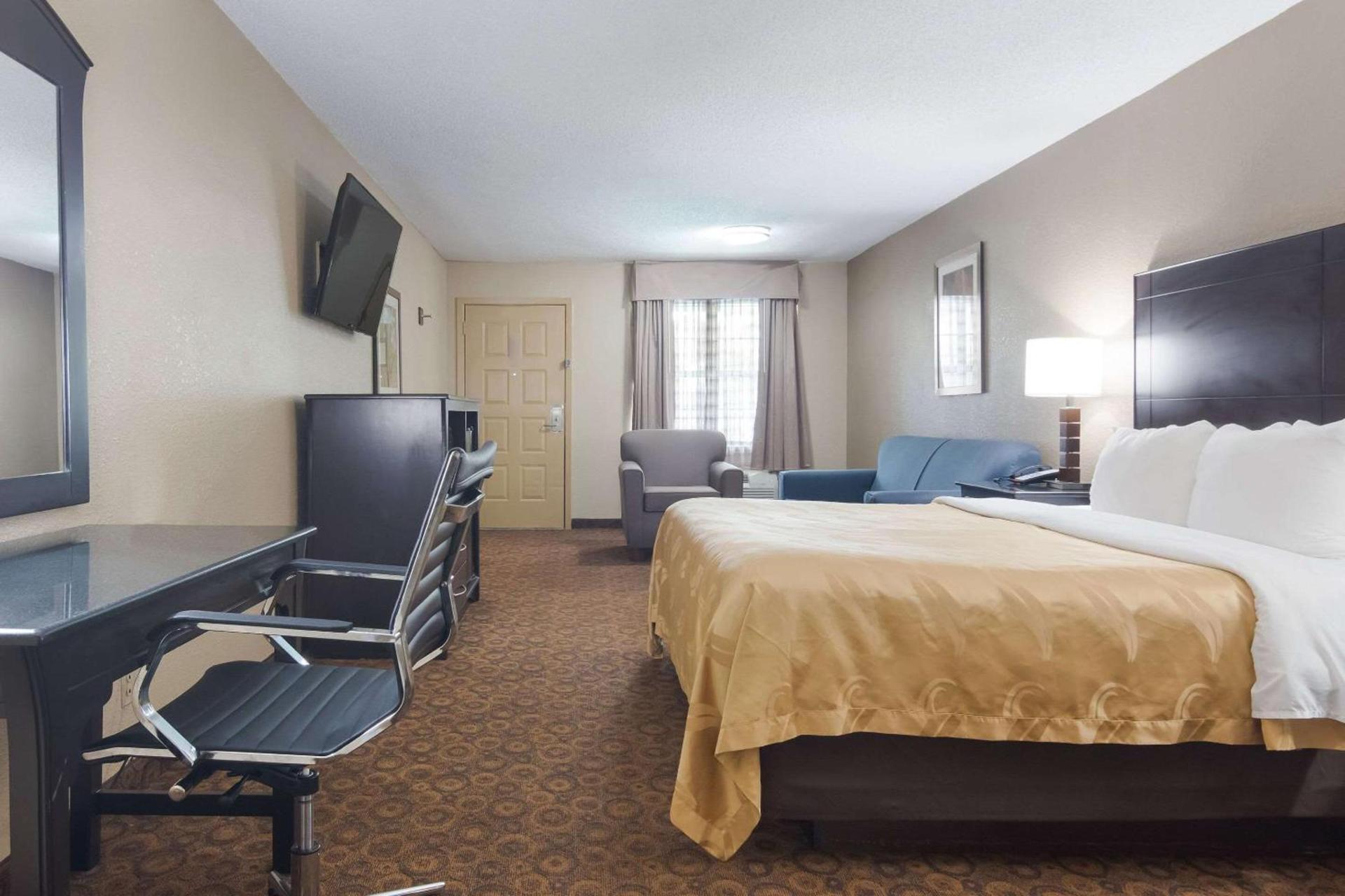 Quality Inn Magnolia photo 12
