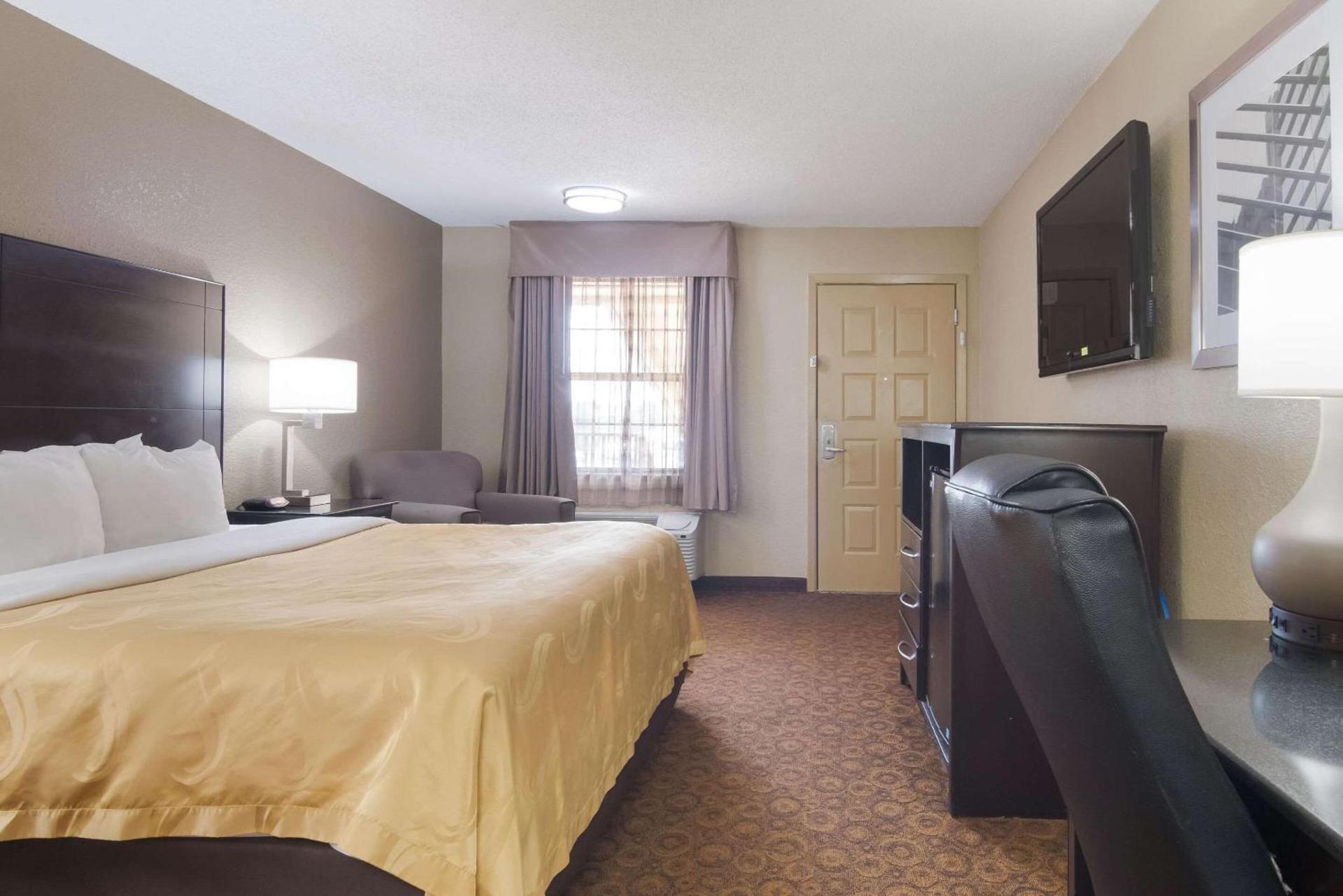 Quality Inn Magnolia photo 16