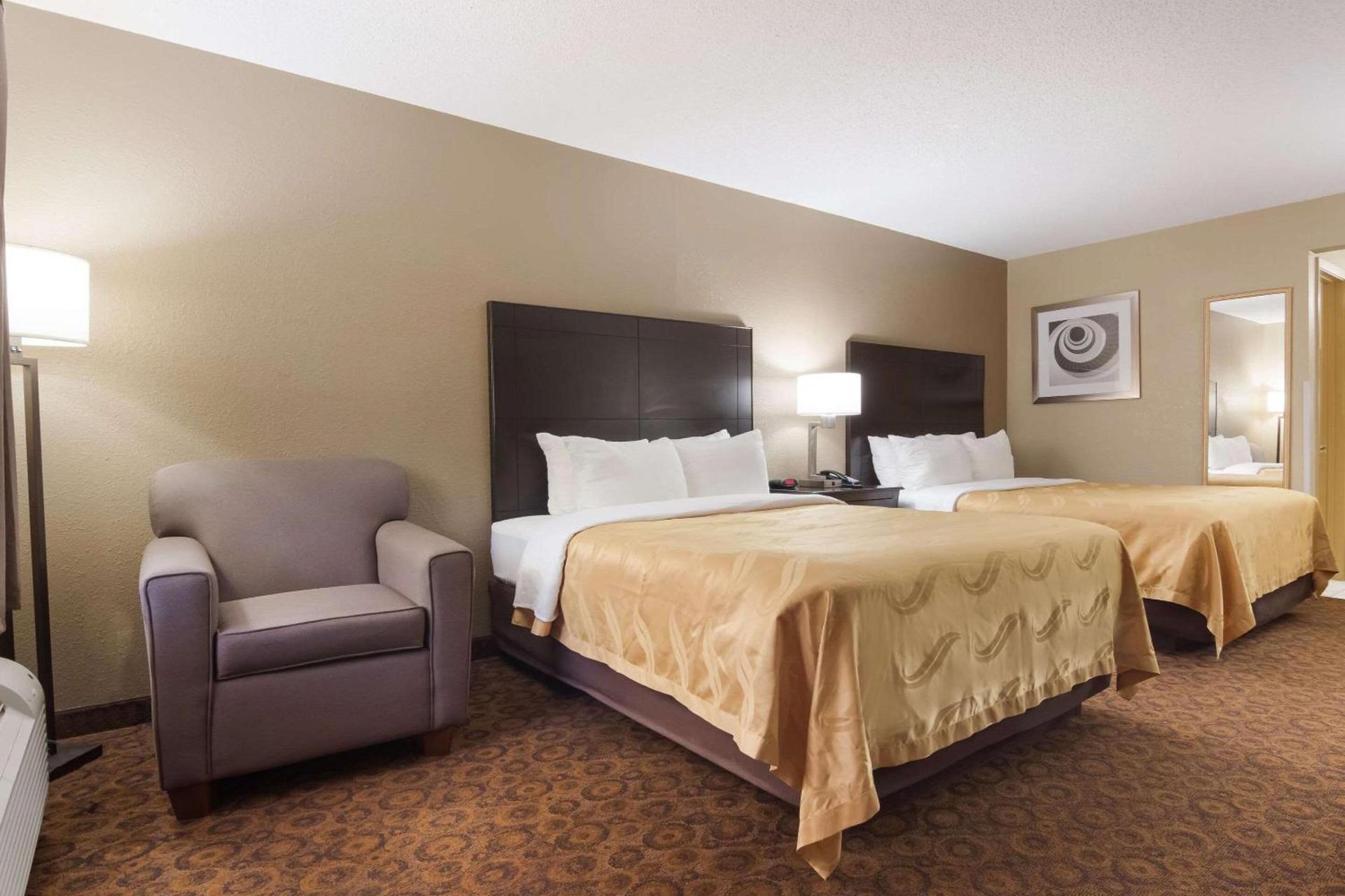Quality Inn Magnolia photo 21