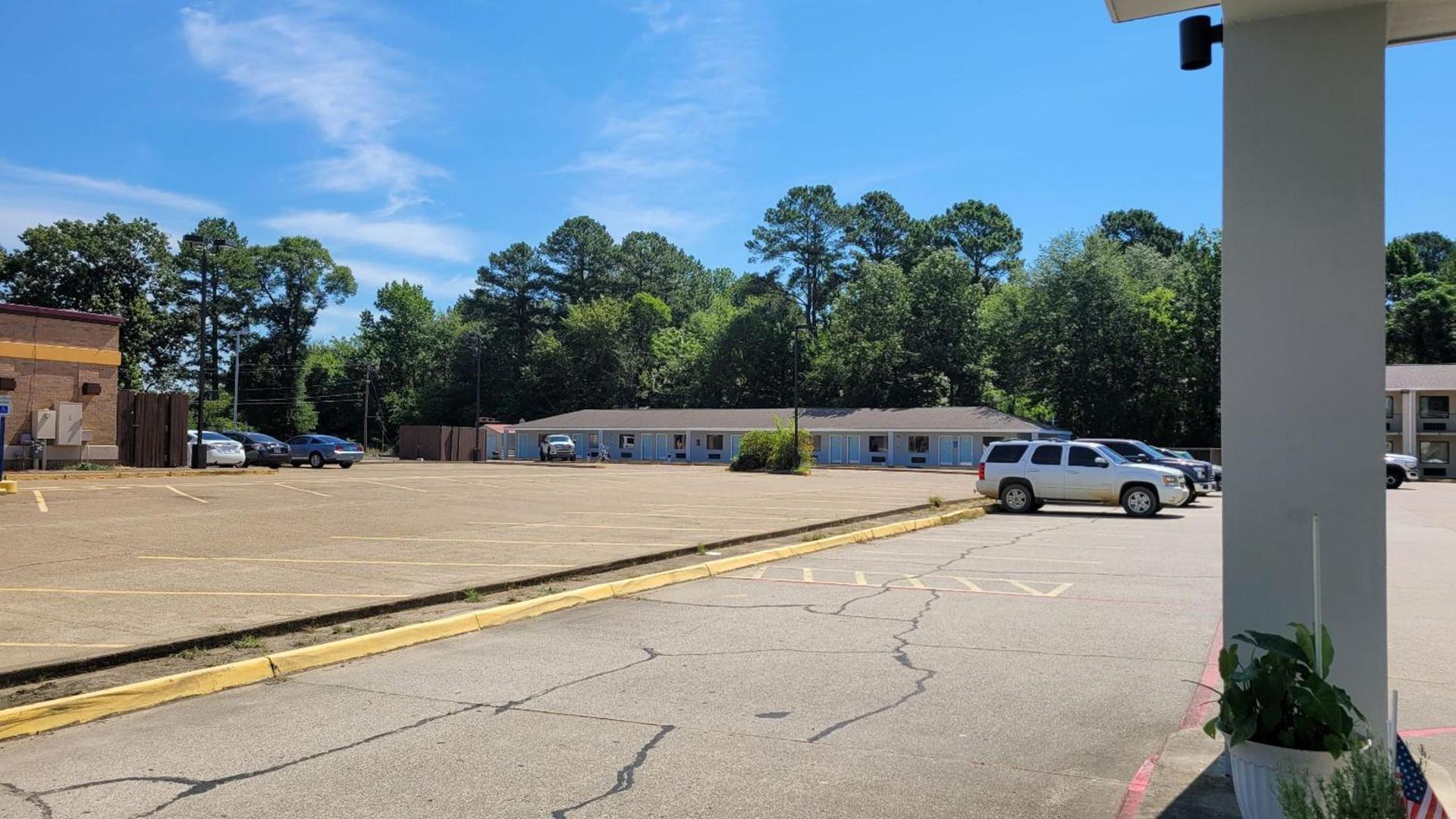Super 8 by Wyndham Arkadelphia Caddo Valley Area photo 28