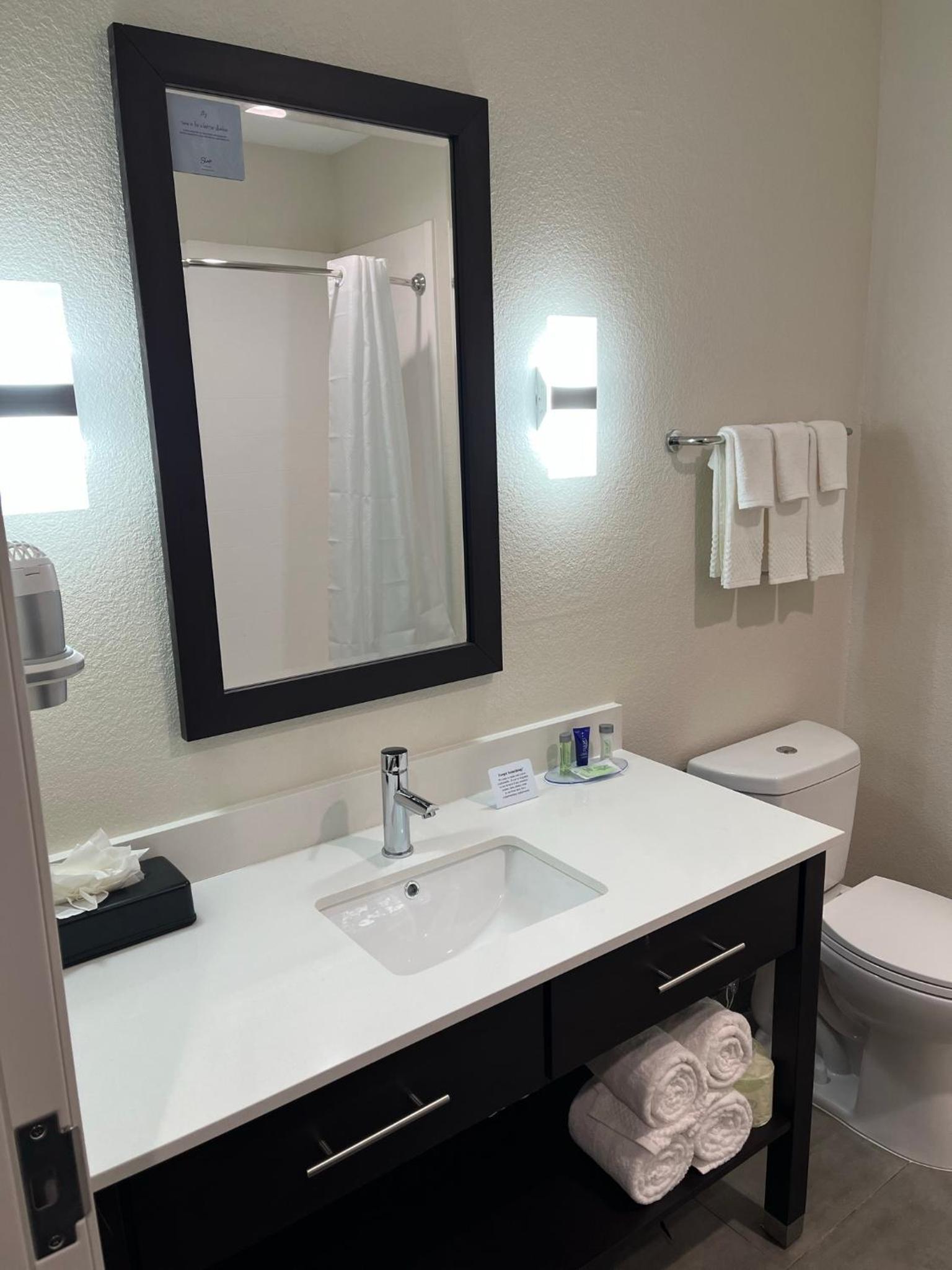 Sleep Inn Dallas Northwest - Irving photo 44