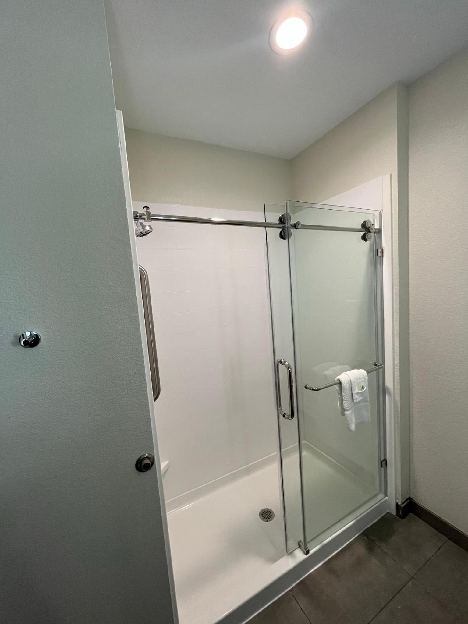 Sleep Inn Dallas Northwest - Irving photo 49