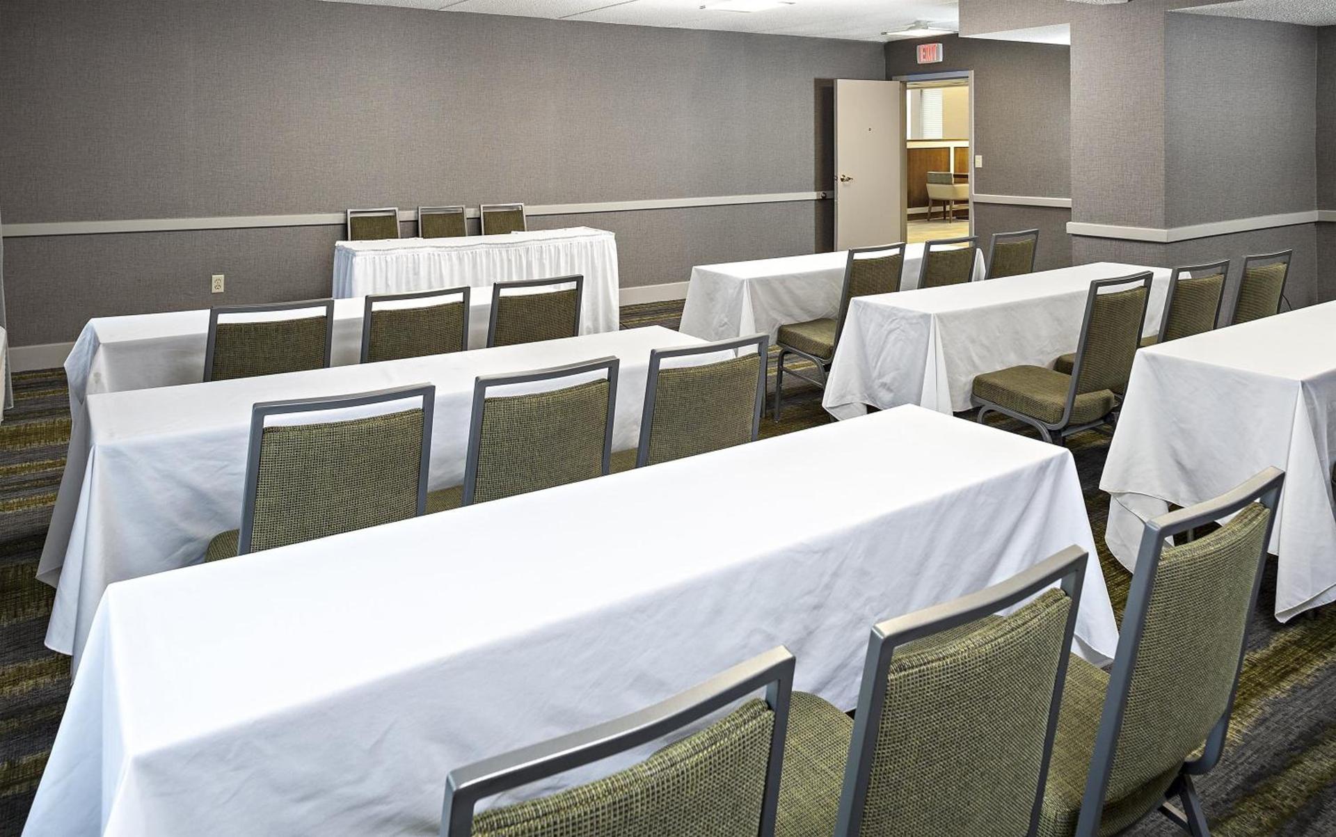 Holiday Inn Salem by IHG photo 40