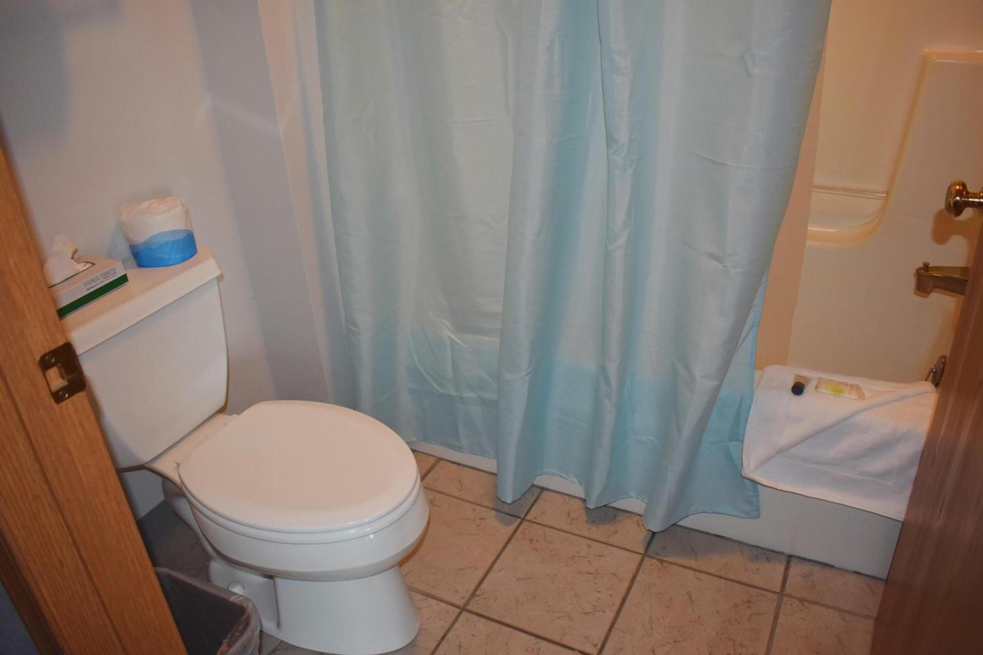 Innlet Motel photo 31