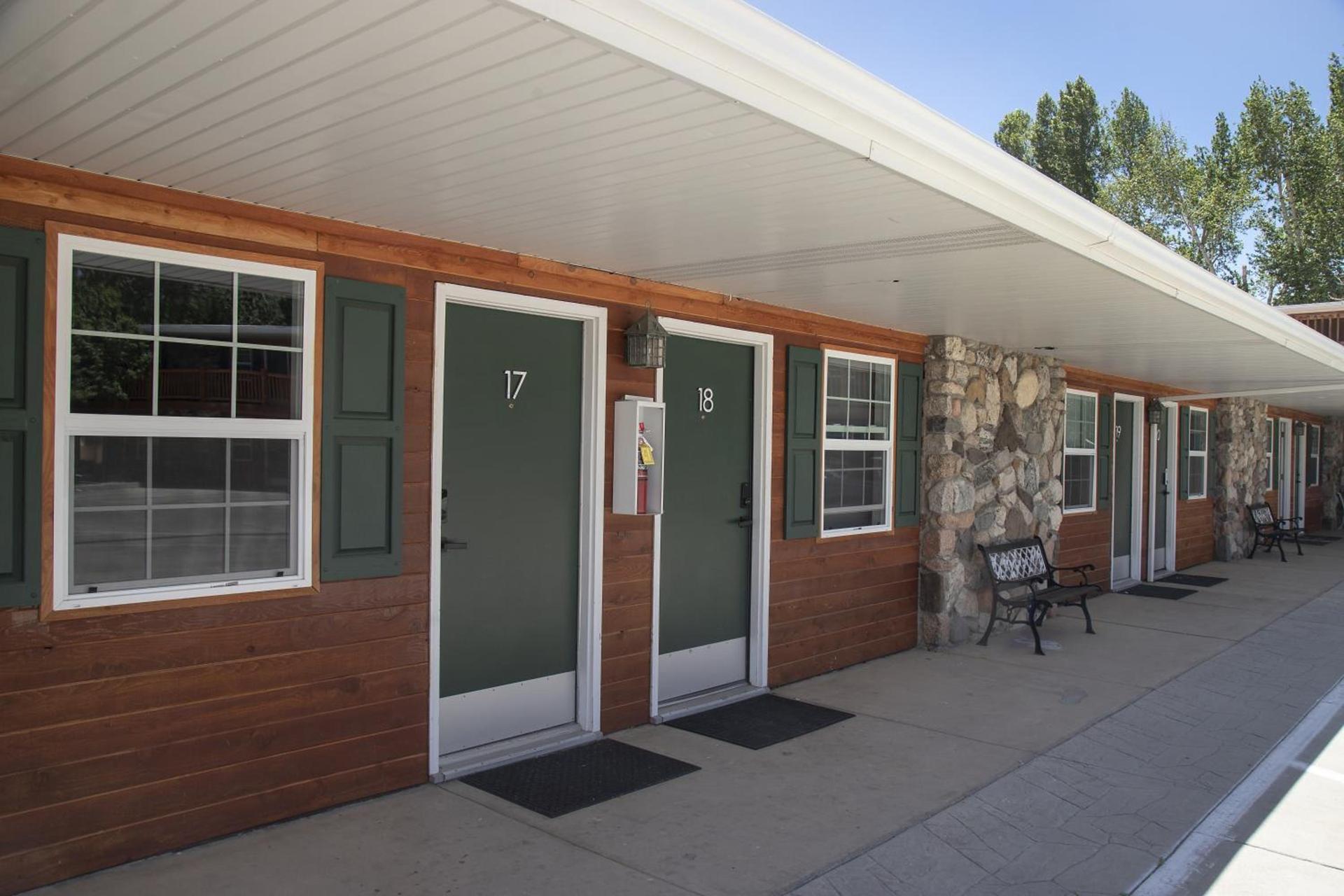Silver Ridge Lodge photo 76