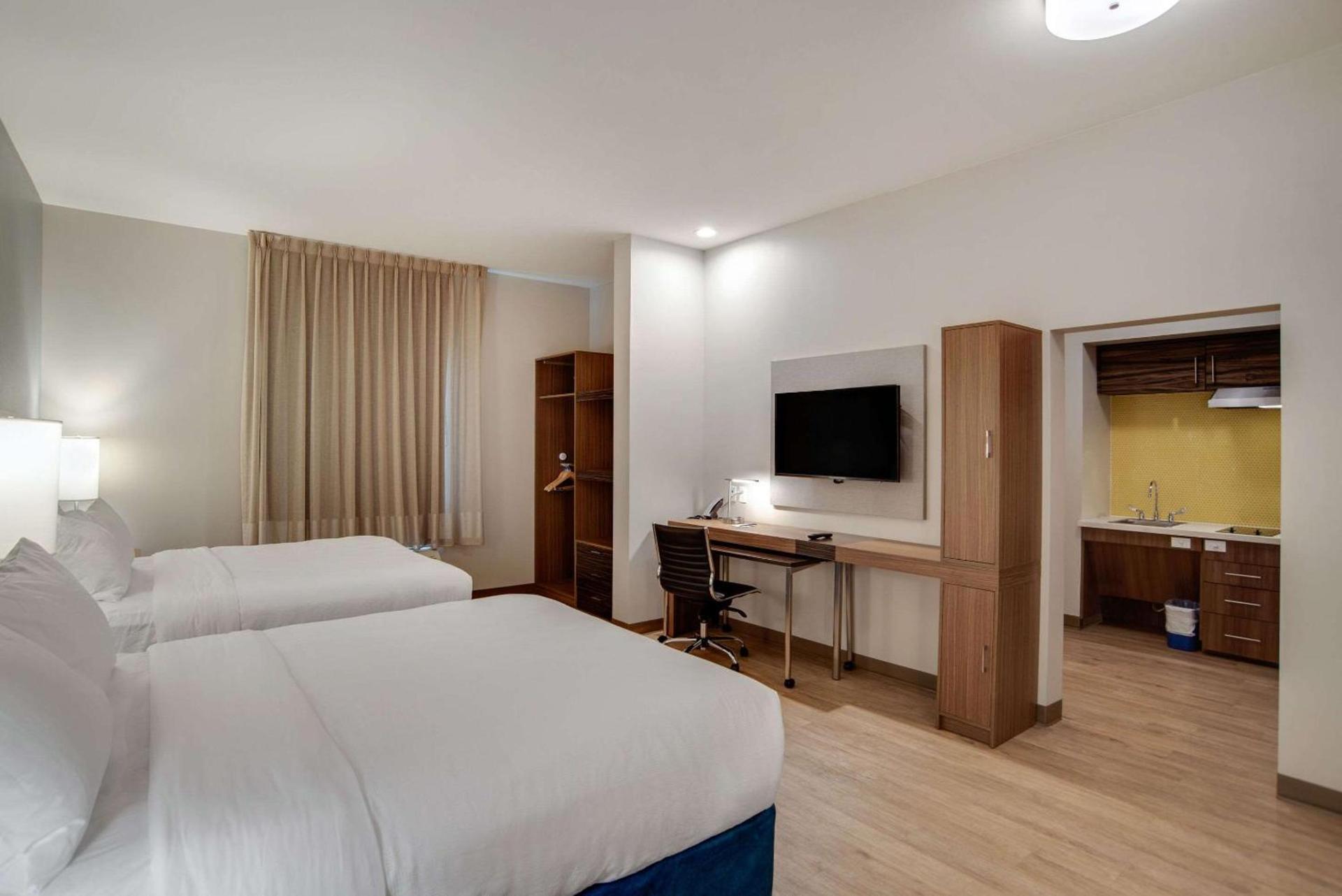 MainStay Suites Carlisle - Harrisburg photo 14