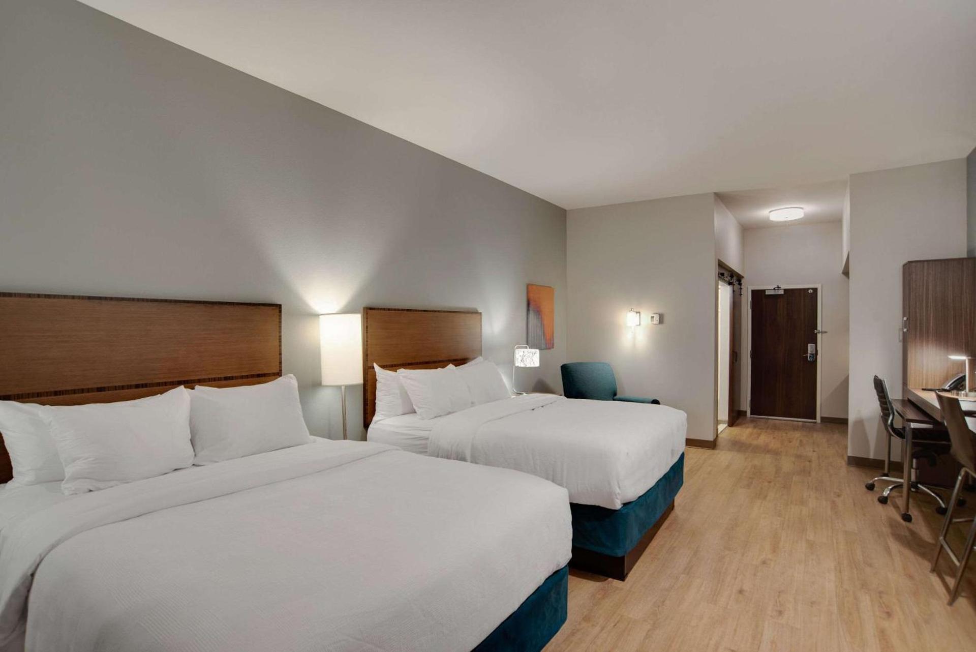 MainStay Suites Carlisle - Harrisburg photo 19