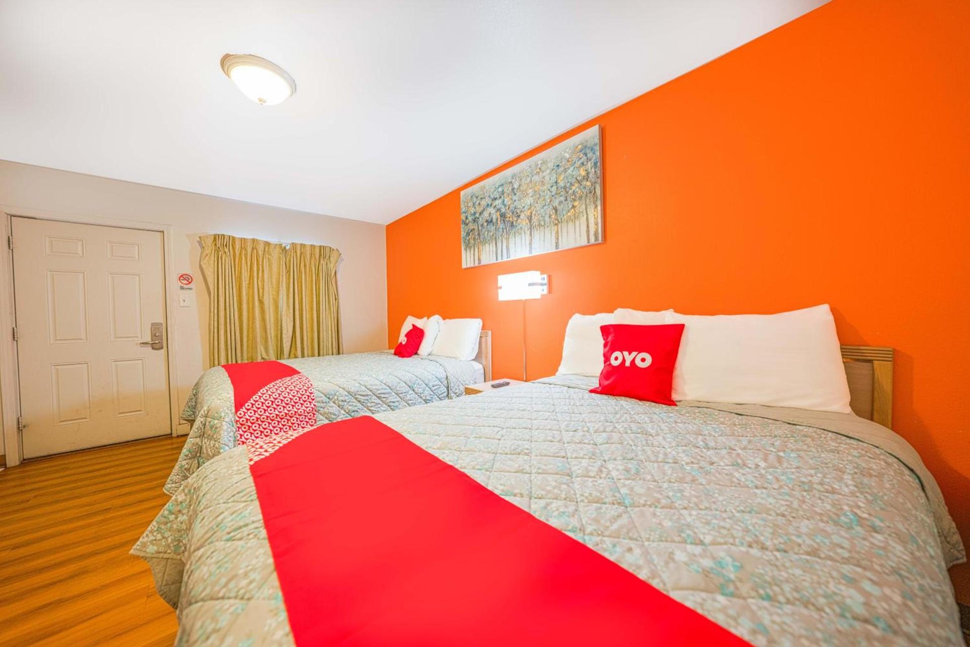 Royal Gateway Motel photo 5