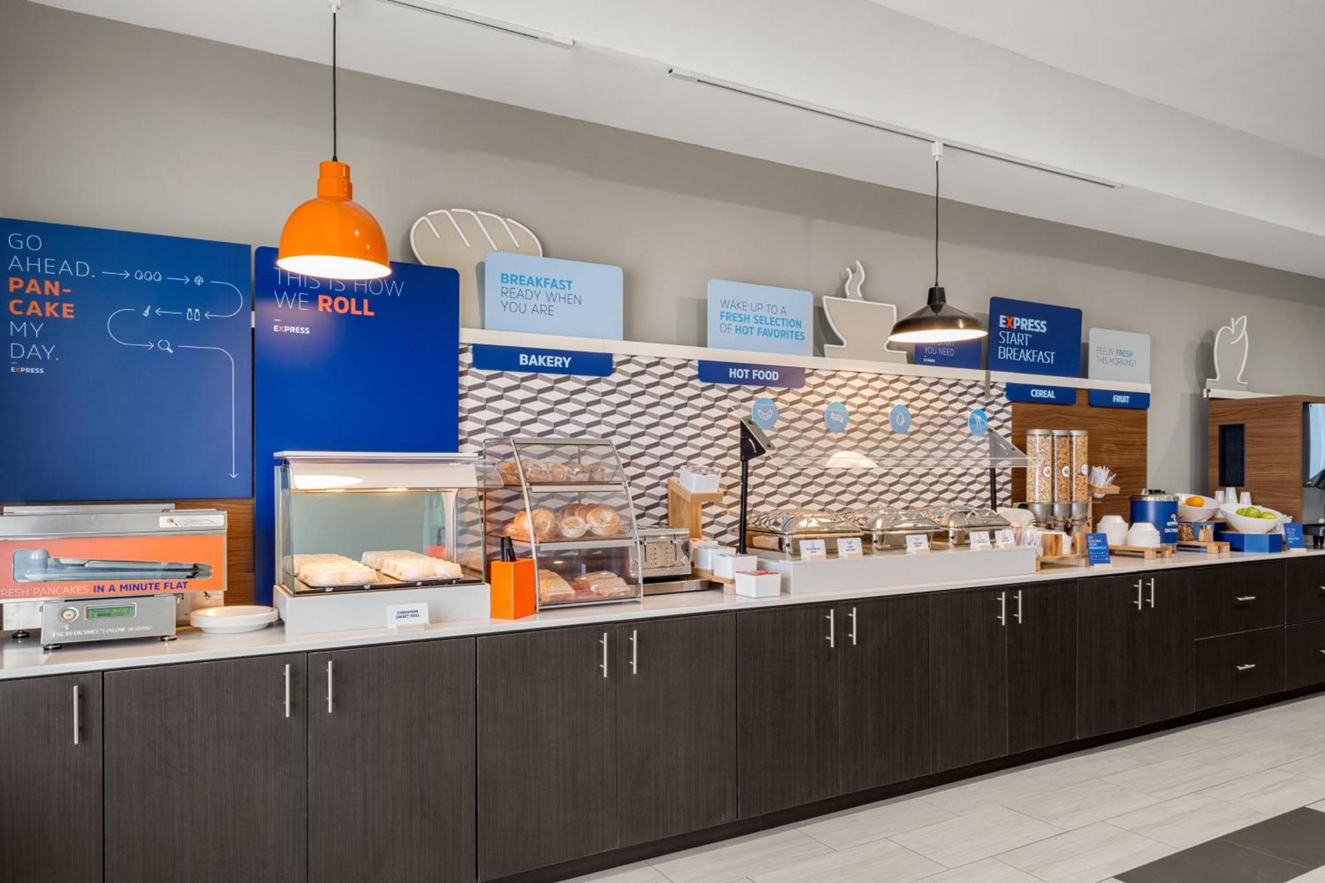 Holiday Inn Express & Suites Graham by IHG photo 14