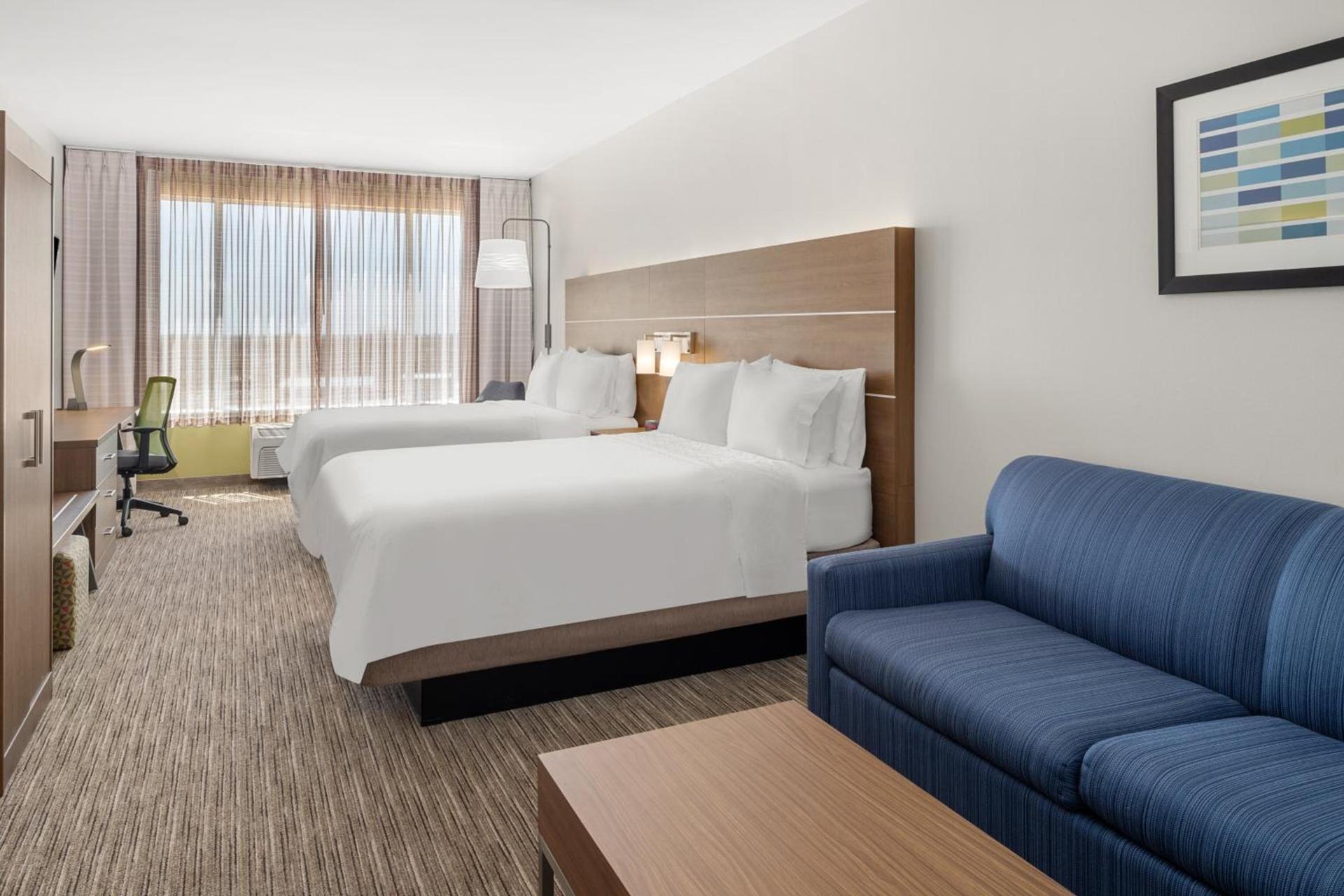 Holiday Inn Express & Suites Graham by IHG photo 25