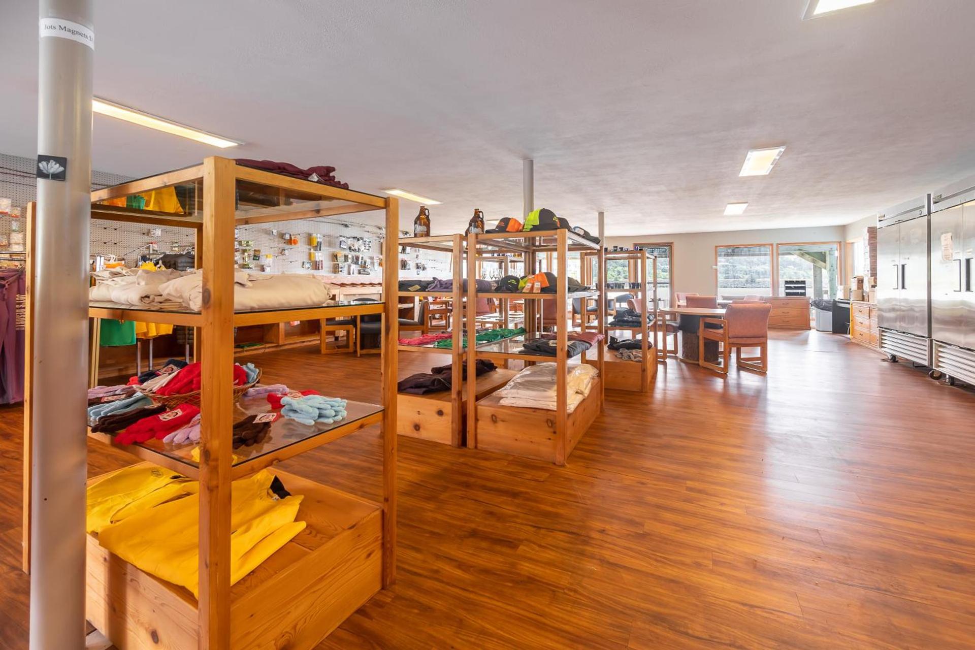 Jot's Resort photo 89