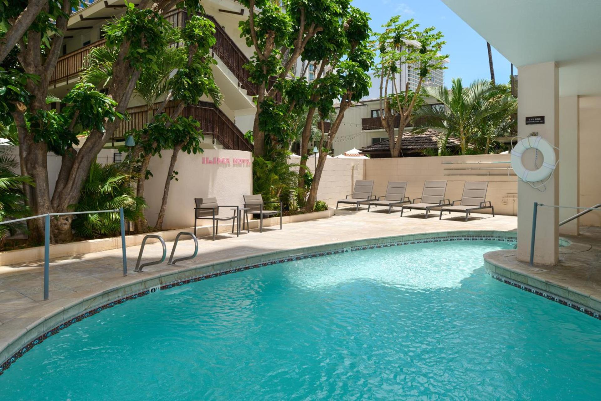 Ilima Hotel photo 2