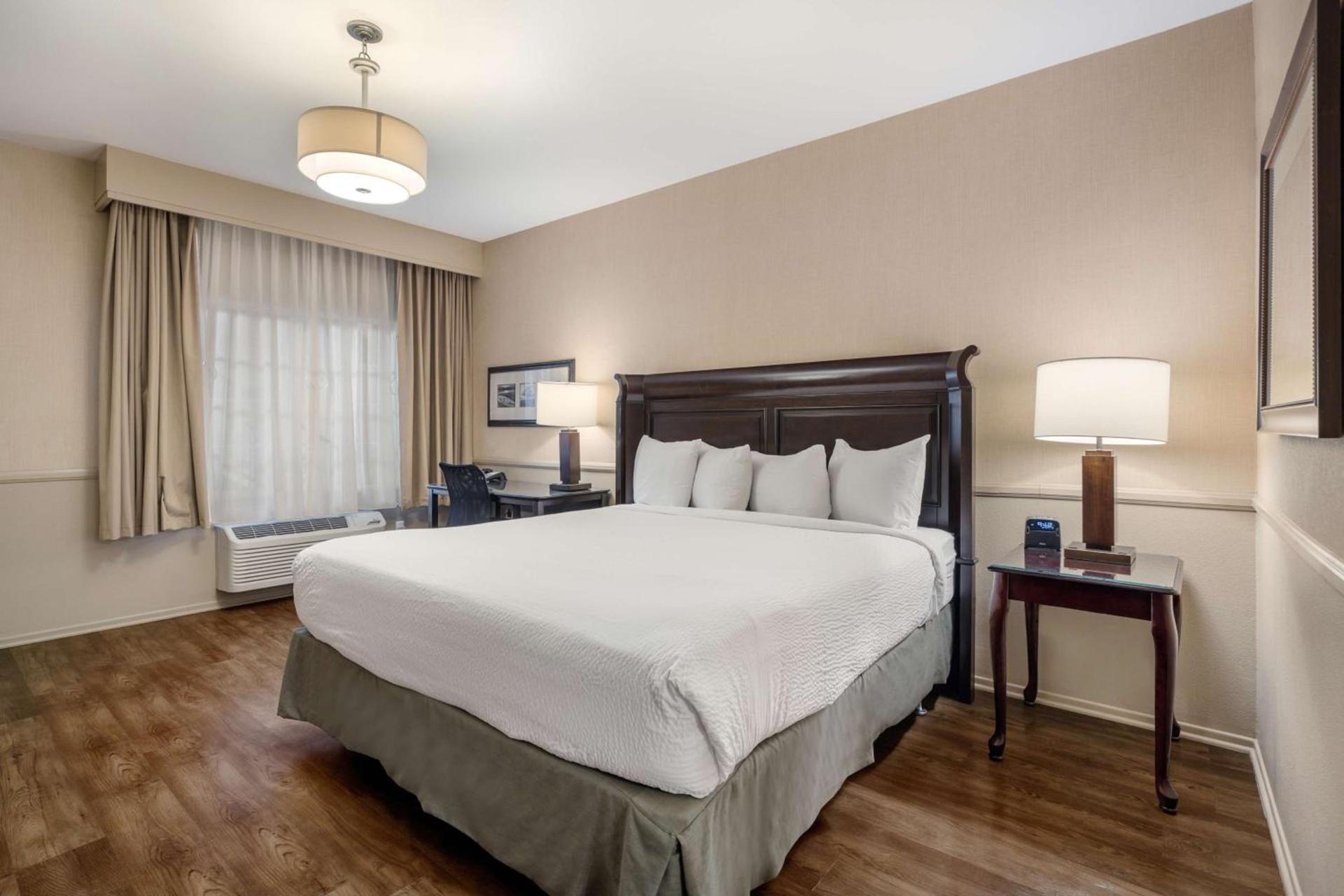 Best Western Corona Hotel & Suites photo 20