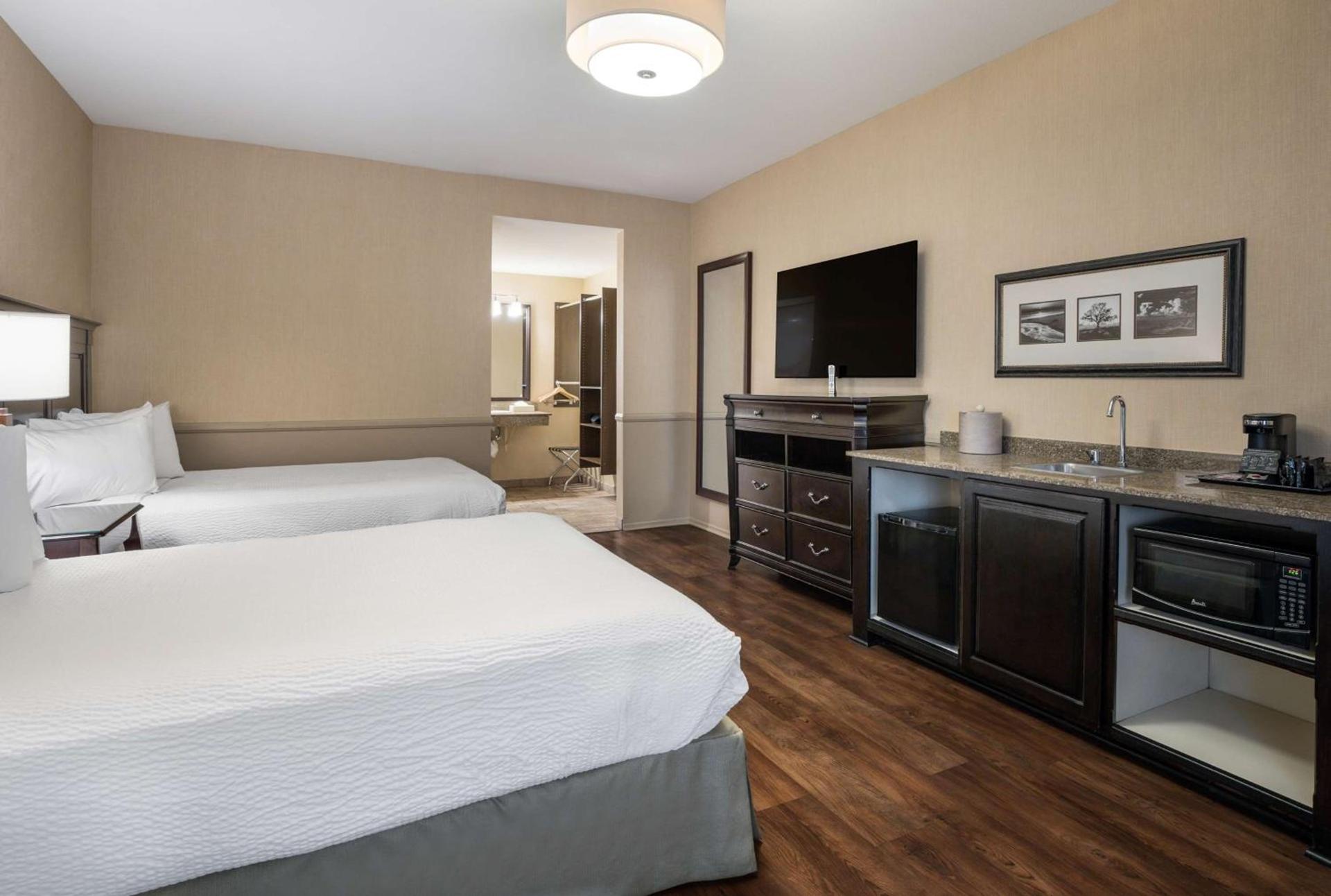 Best Western Corona Hotel & Suites photo 26