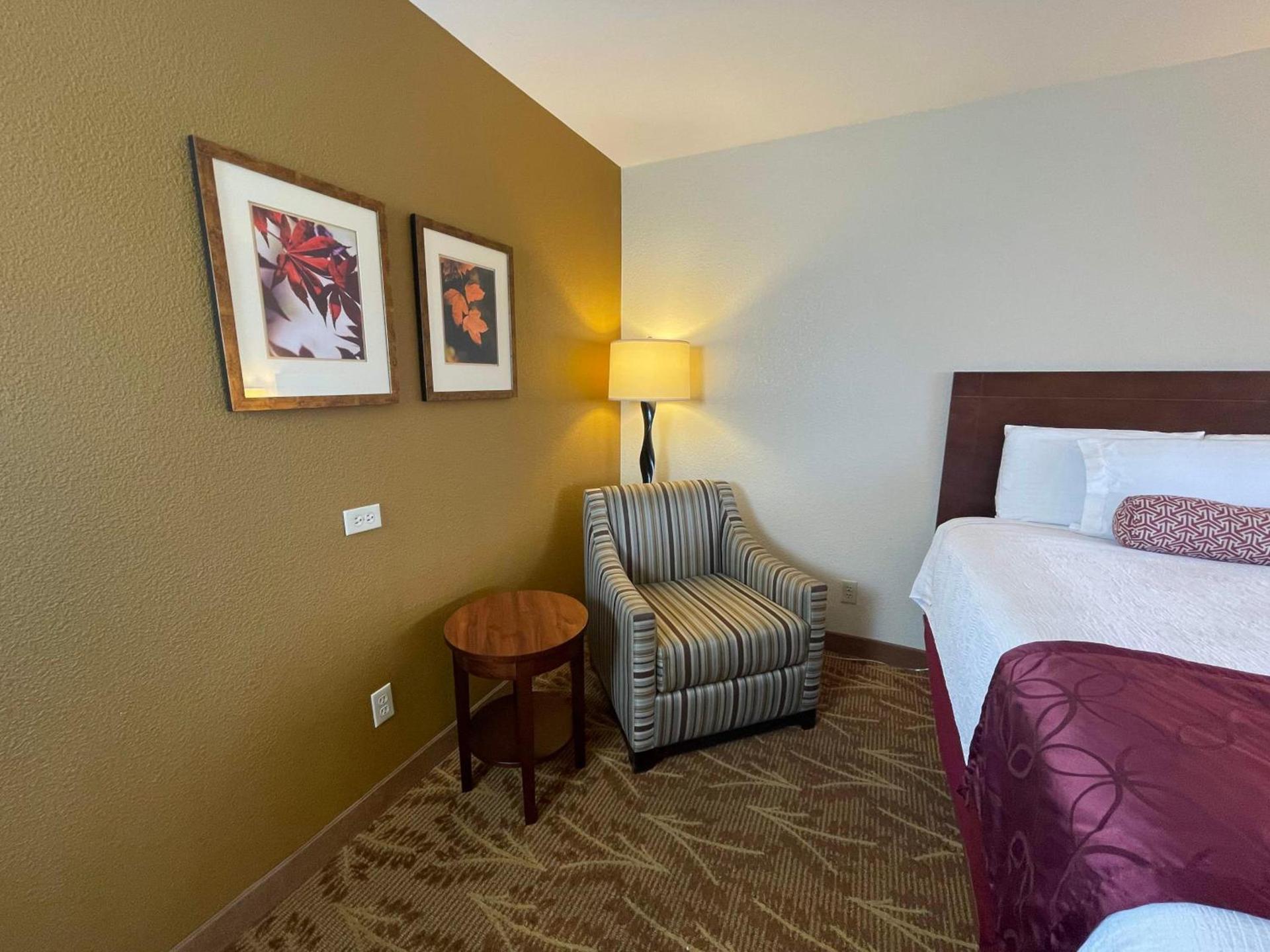 Governors Inn Hotel photo 10