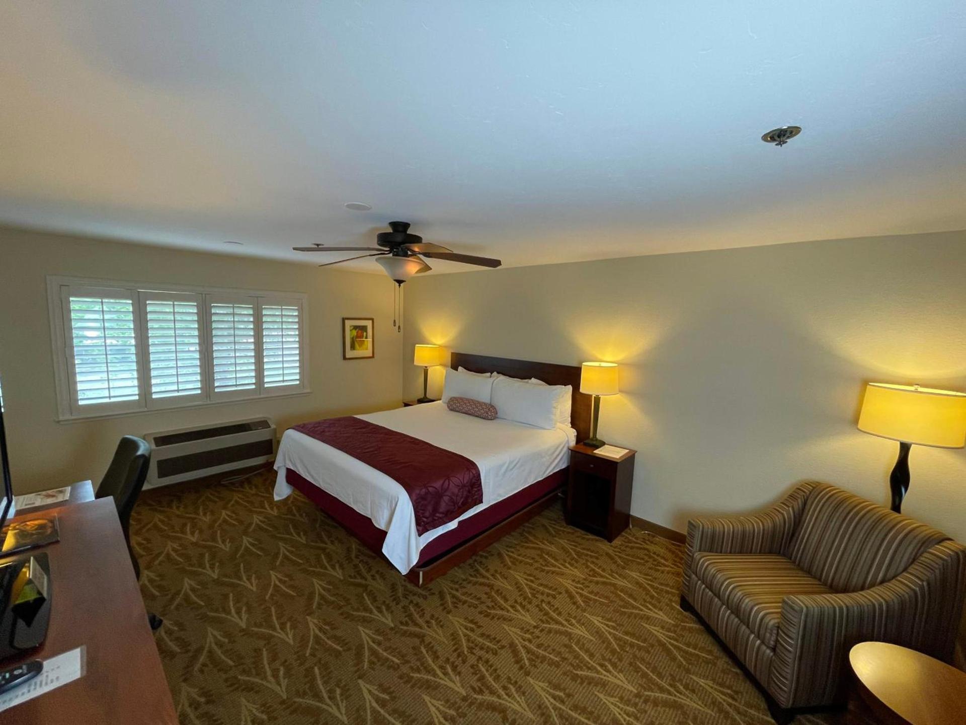 Governors Inn Hotel photo 13