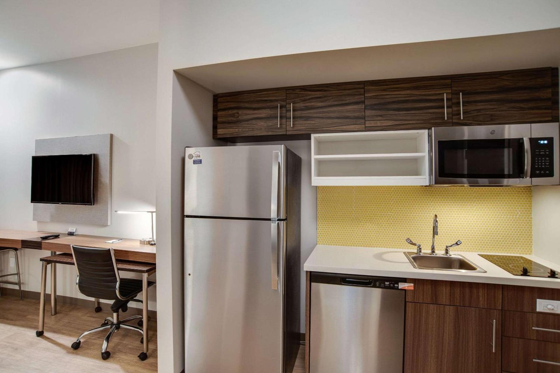 MainStay Suites Carlisle - Harrisburg photo 29