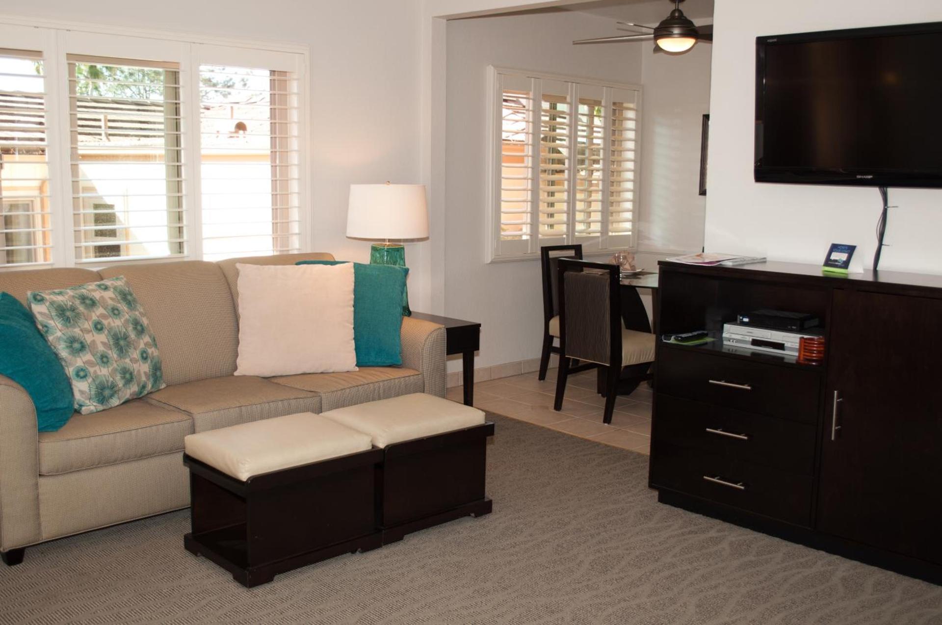 Laguna Shores Studio Suites photo 14