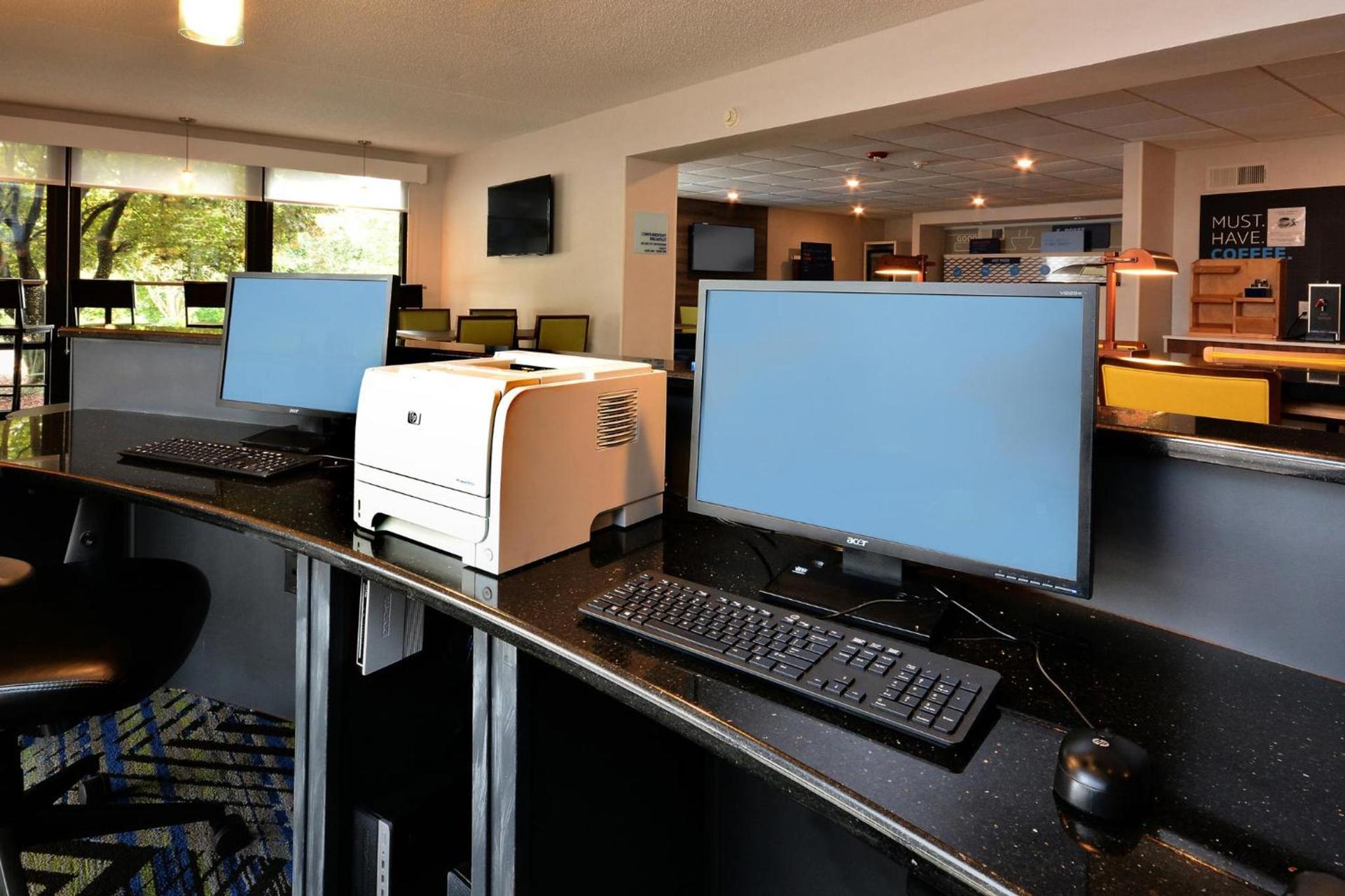 Holiday Inn Express Lynchburg by IHG photo 19