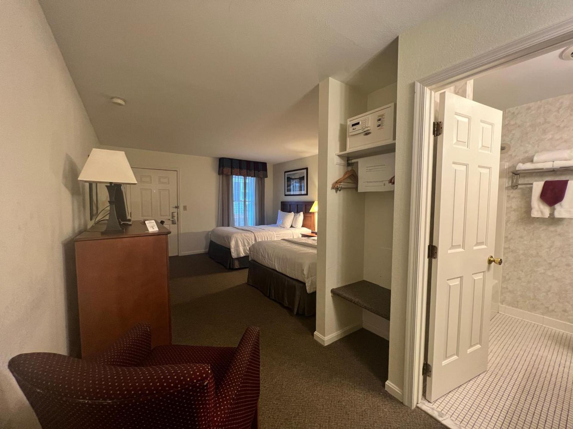 Inn at Cemetery Hill photo 16
