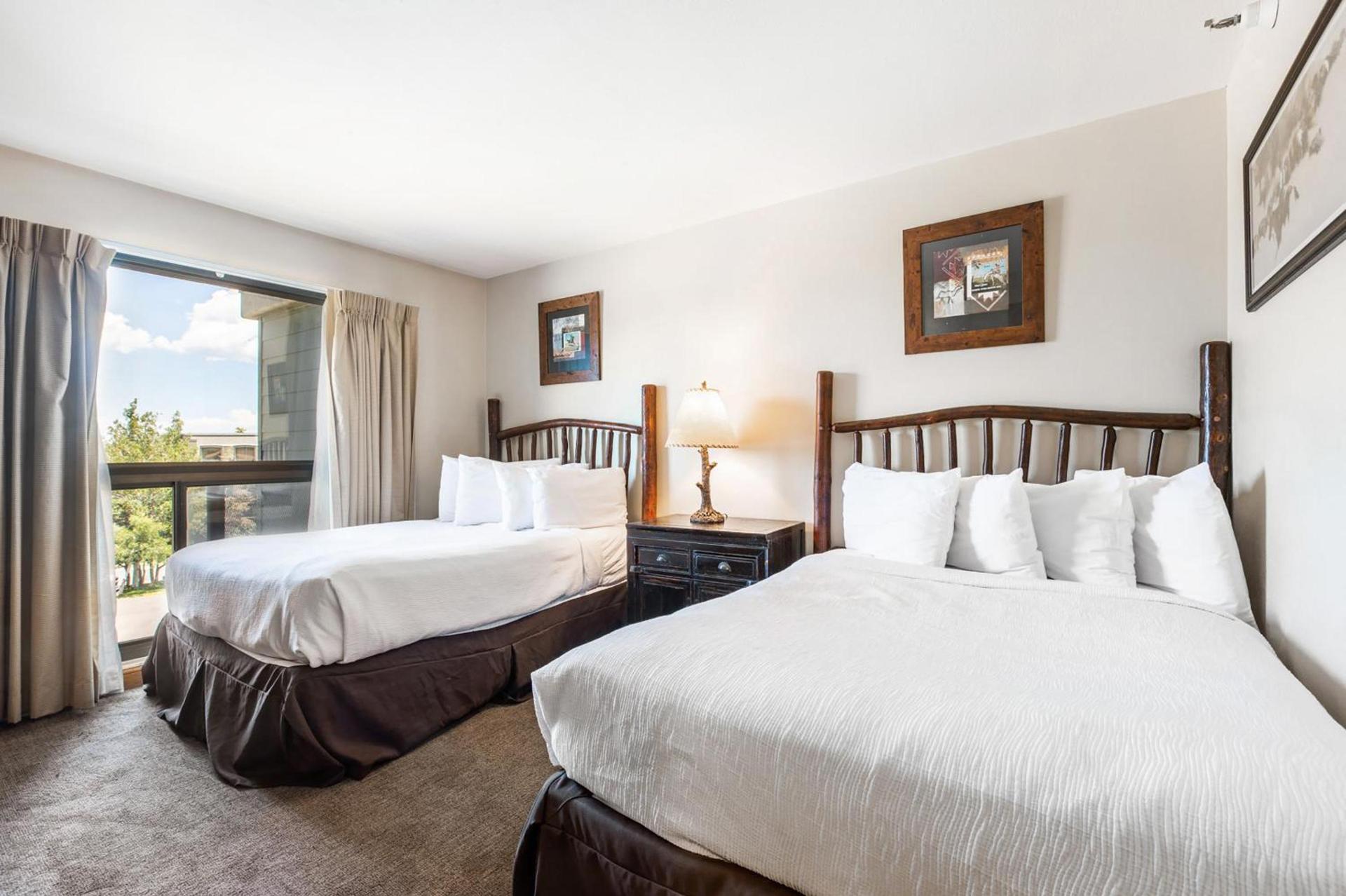 Silver King by All Seasons Resort Lodging photo 35