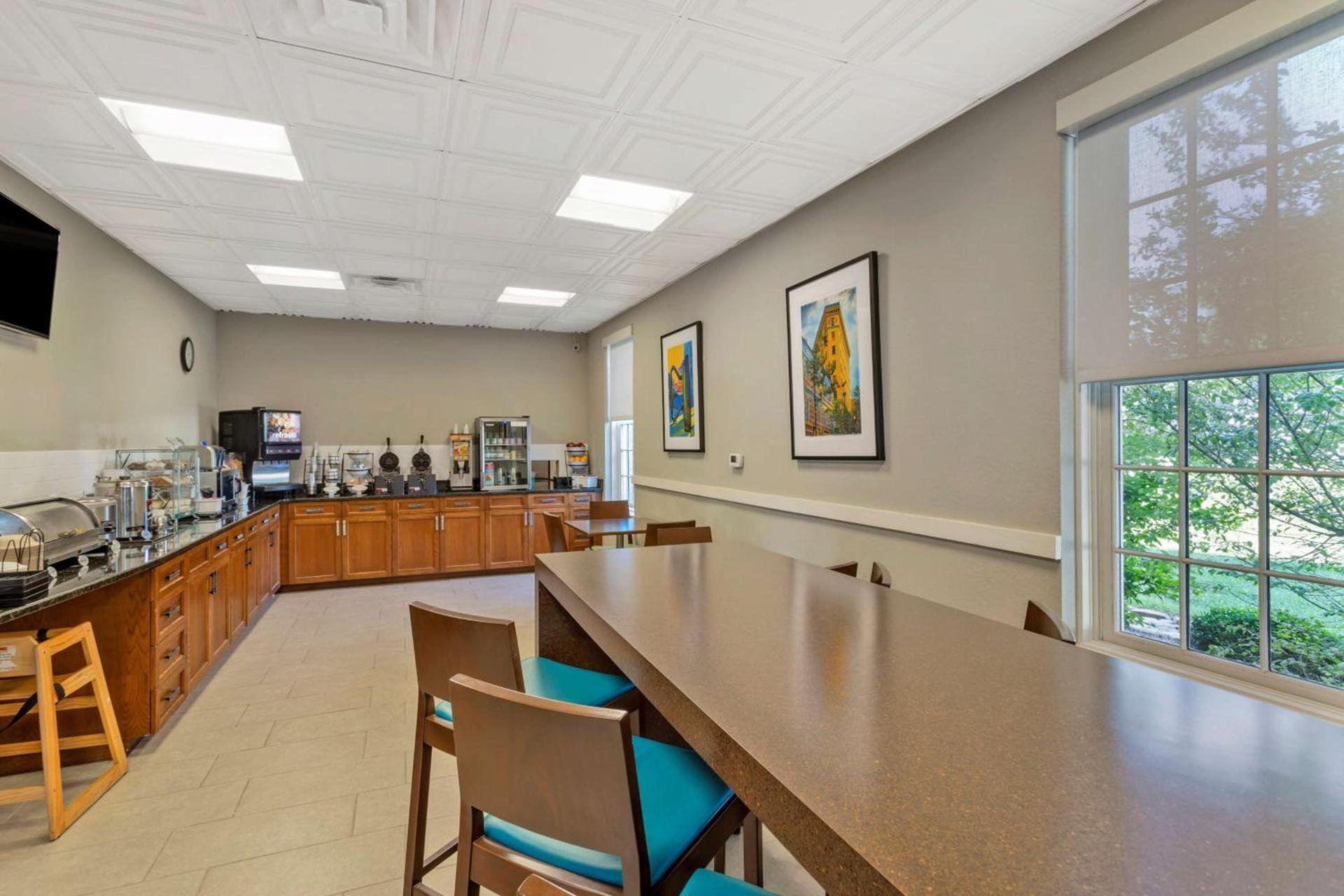 Best Western Hendersonville Inn photo 6